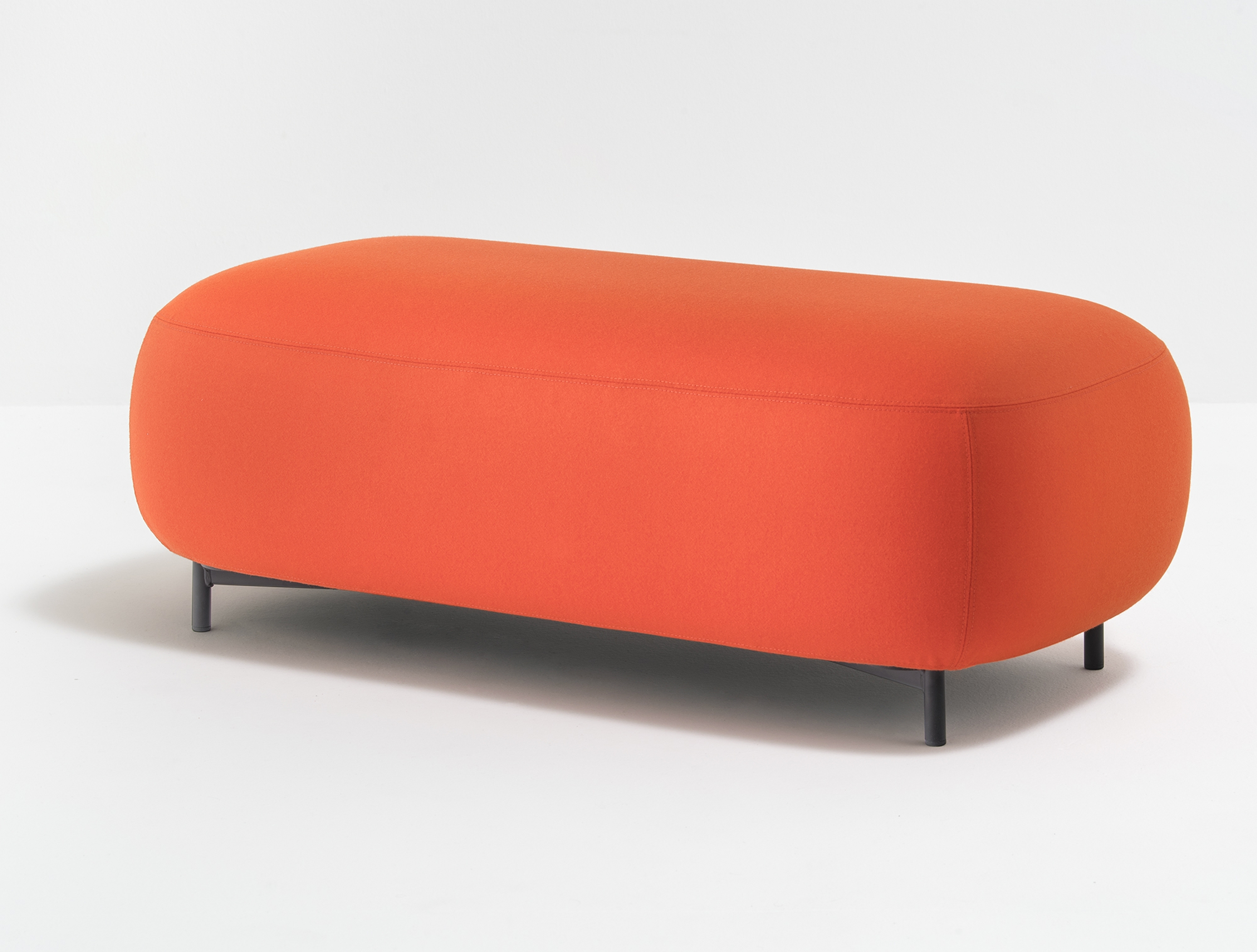 Vertoon produk Buddy pouf 214 van vervaardiger PEDRALI