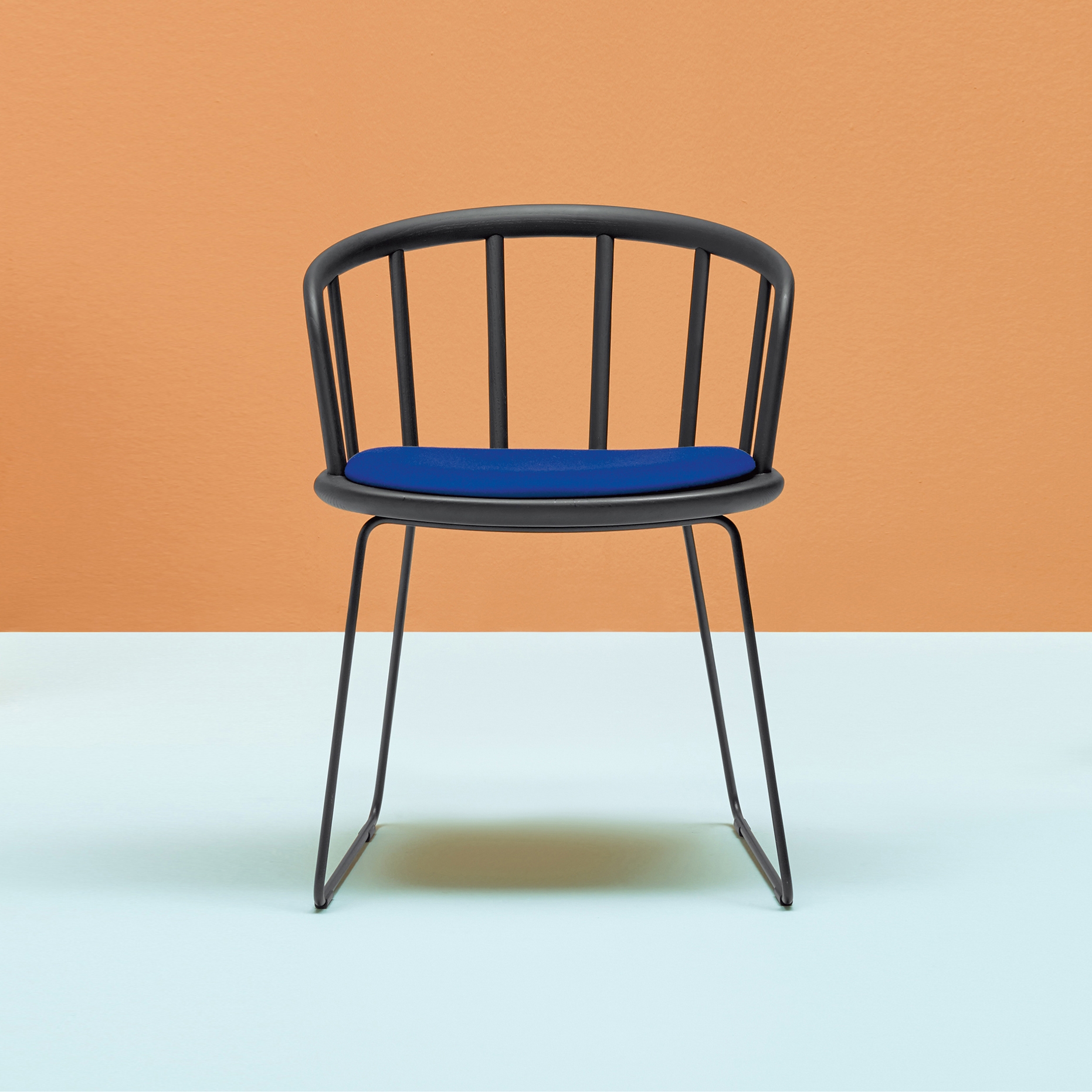 Display product Nym armchair 2856 from manufacturer PEDRALI