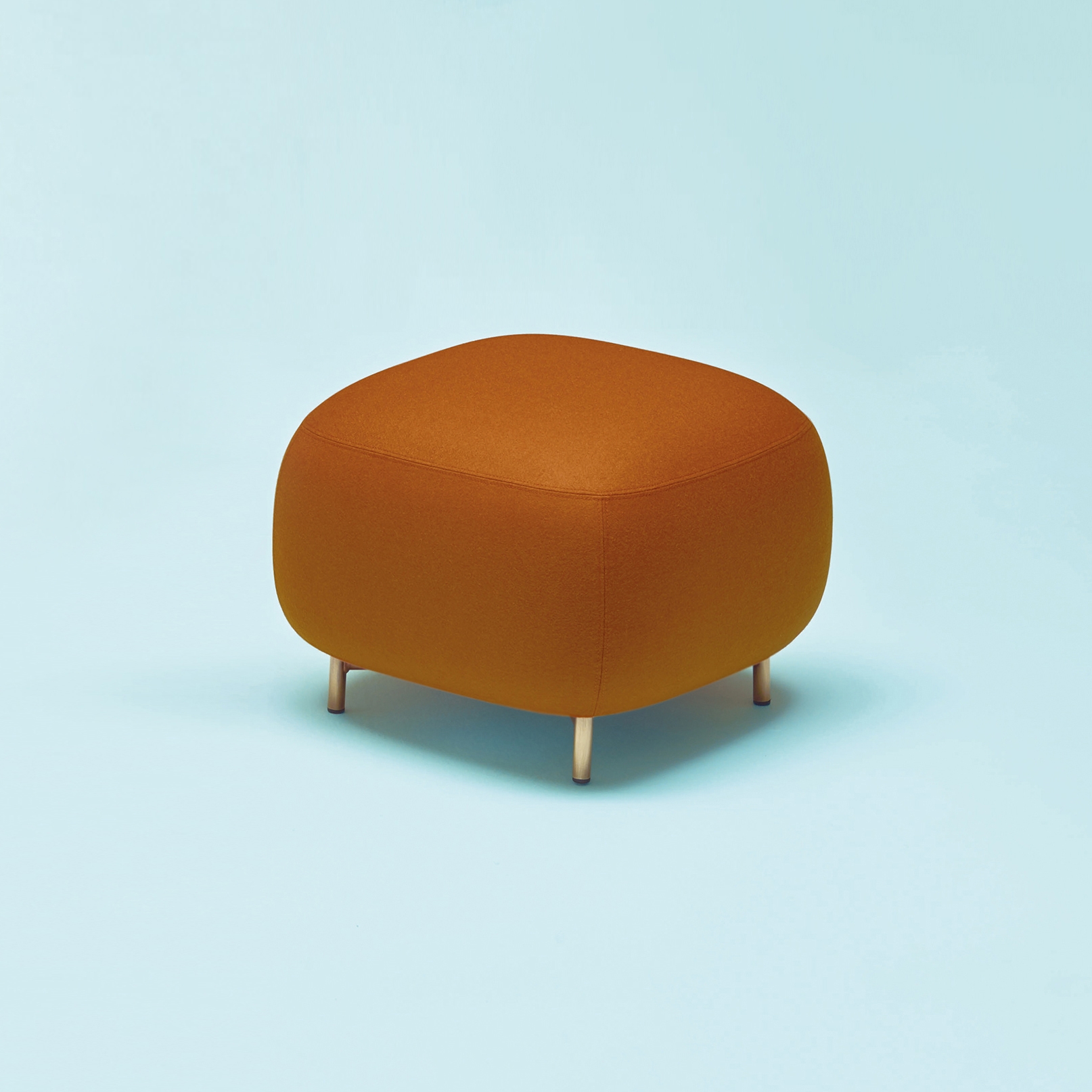 Buddy pouf 210