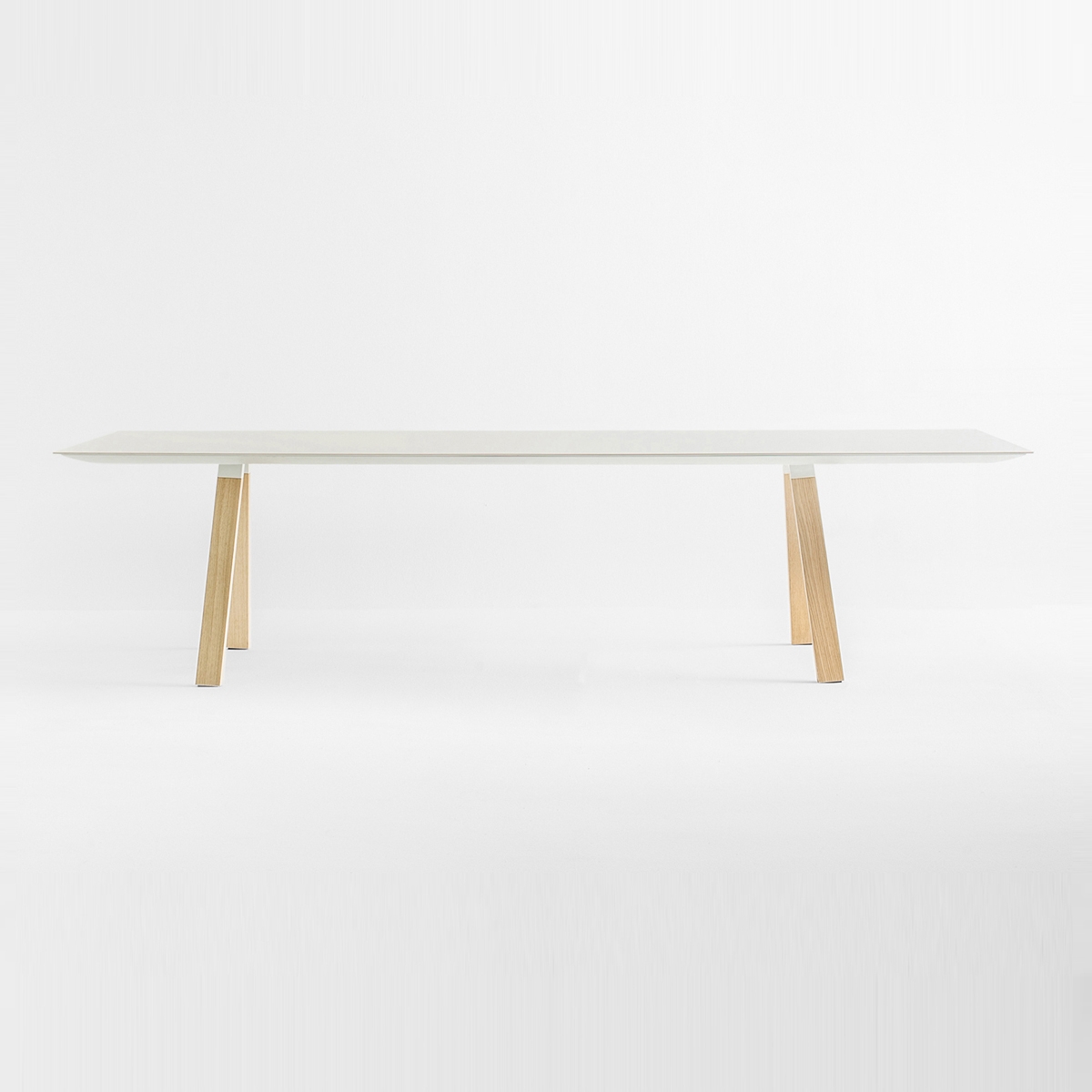 Produkt Arki-Table ARKW WOOD des Herstellers PEDRALI anzeigen
