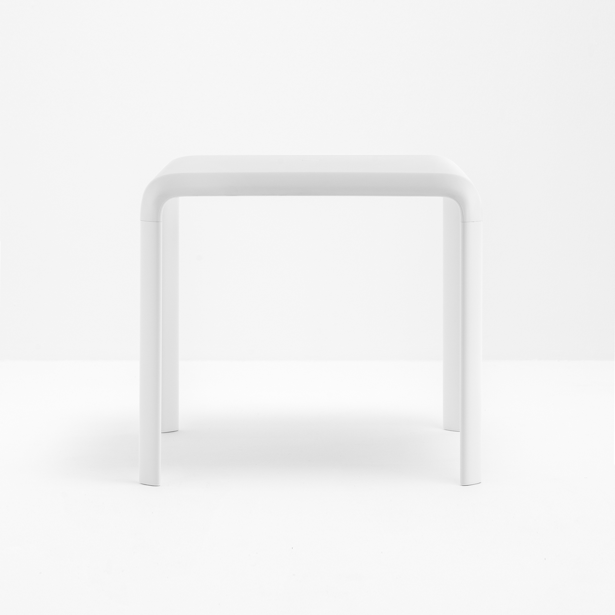 Display product Snow 301 from manufacturer PEDRALI