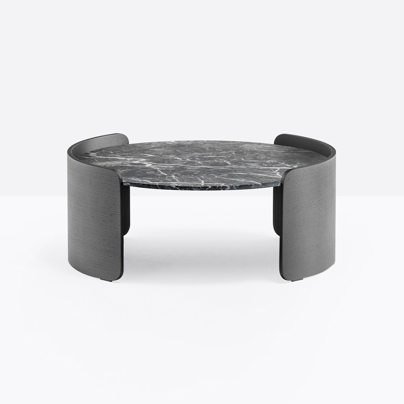 Display product Parenthesis P10005 from manufacturer PEDRALI