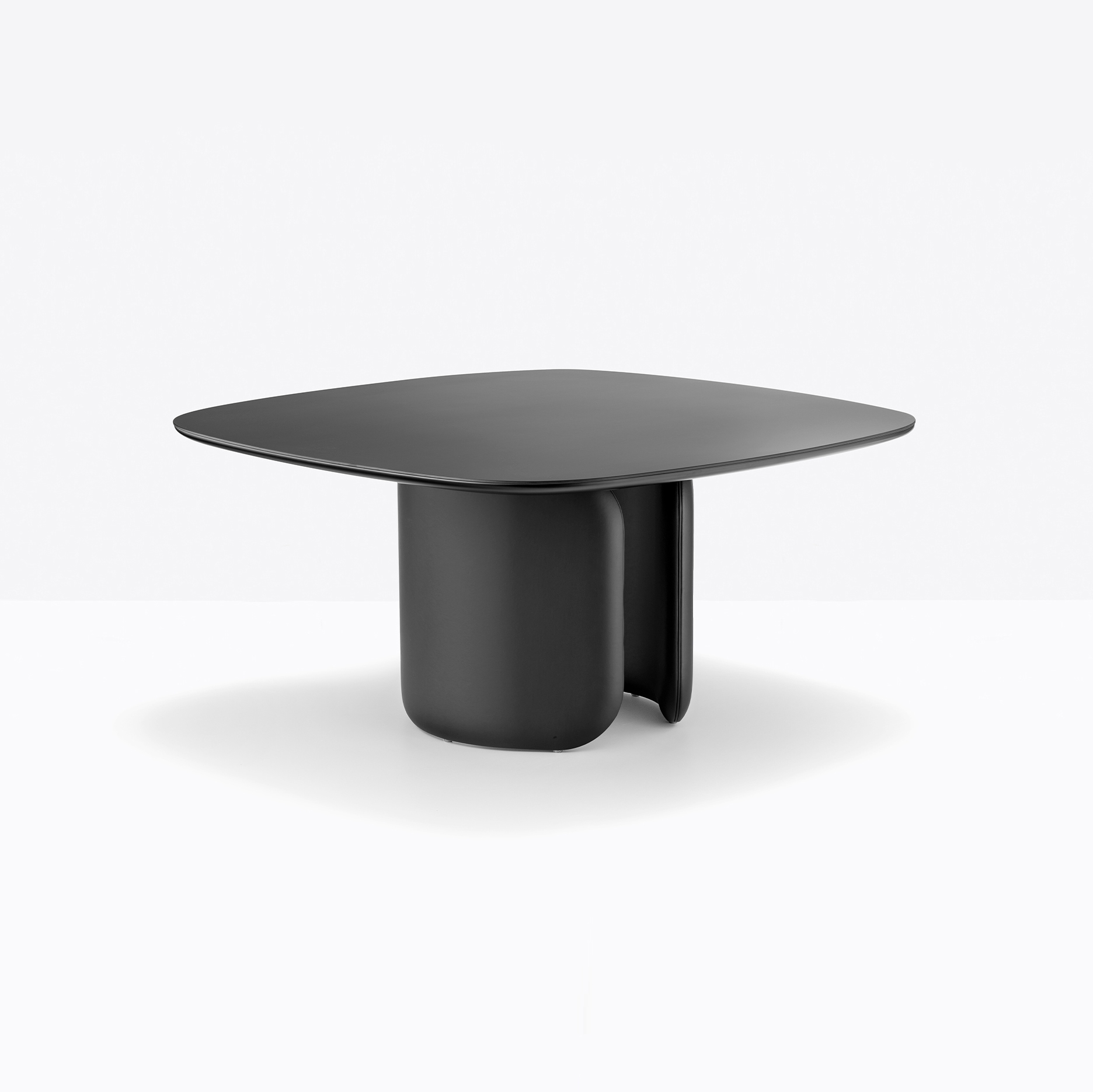 Elinor table