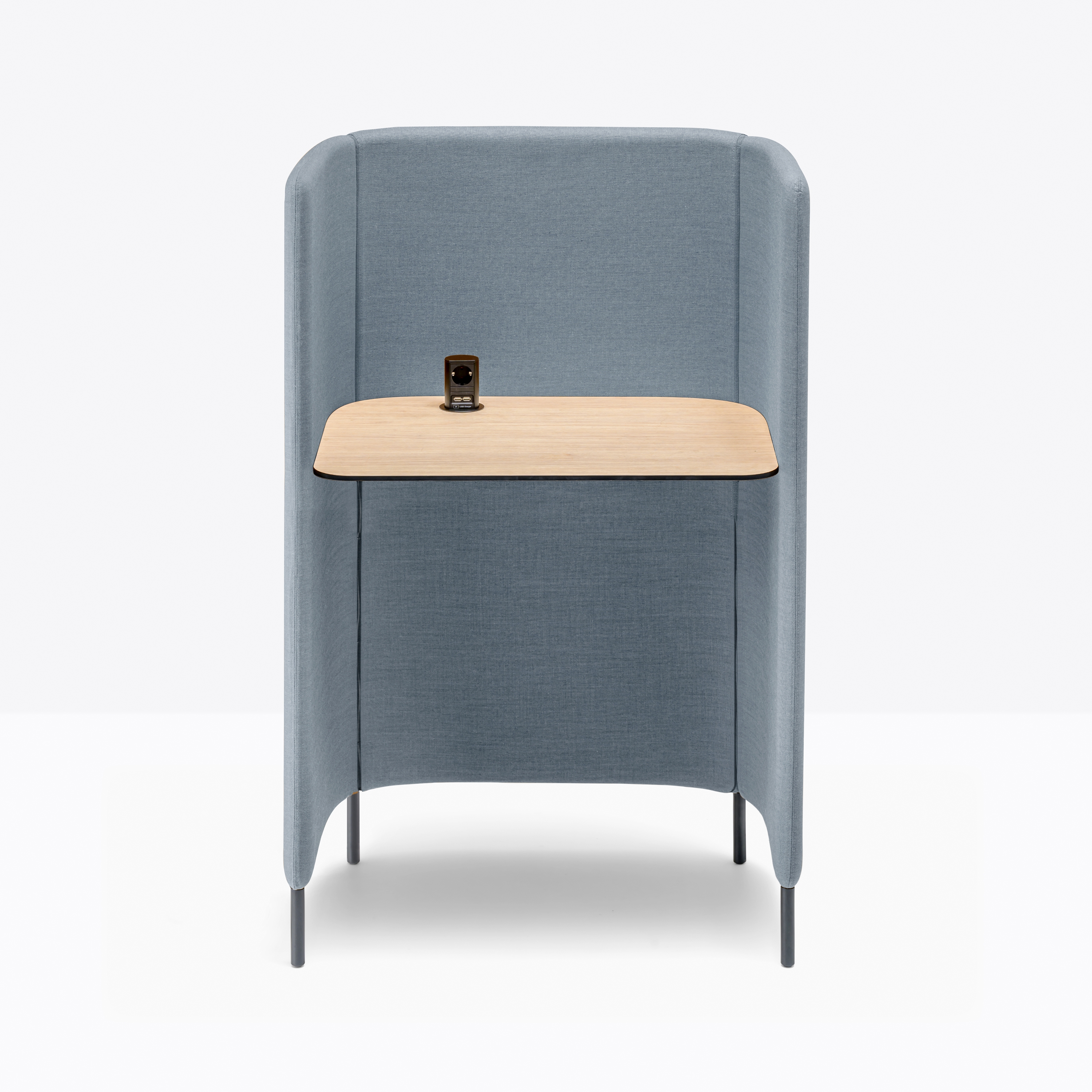 Display product Buddyhub Desk BDS001/140 from manufacturer PEDRALI