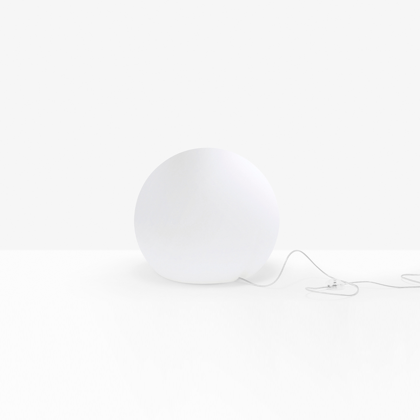 Display product Happy apple 330 from manufacturer PEDRALI