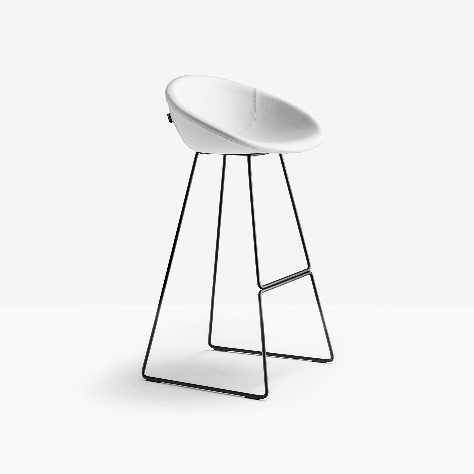 Display product Gliss 916 from manufacturer PEDRALI