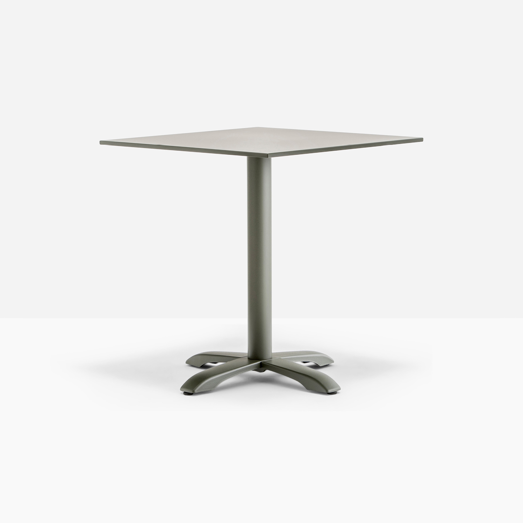 Display product Easy 4761 from manufacturer PEDRALI