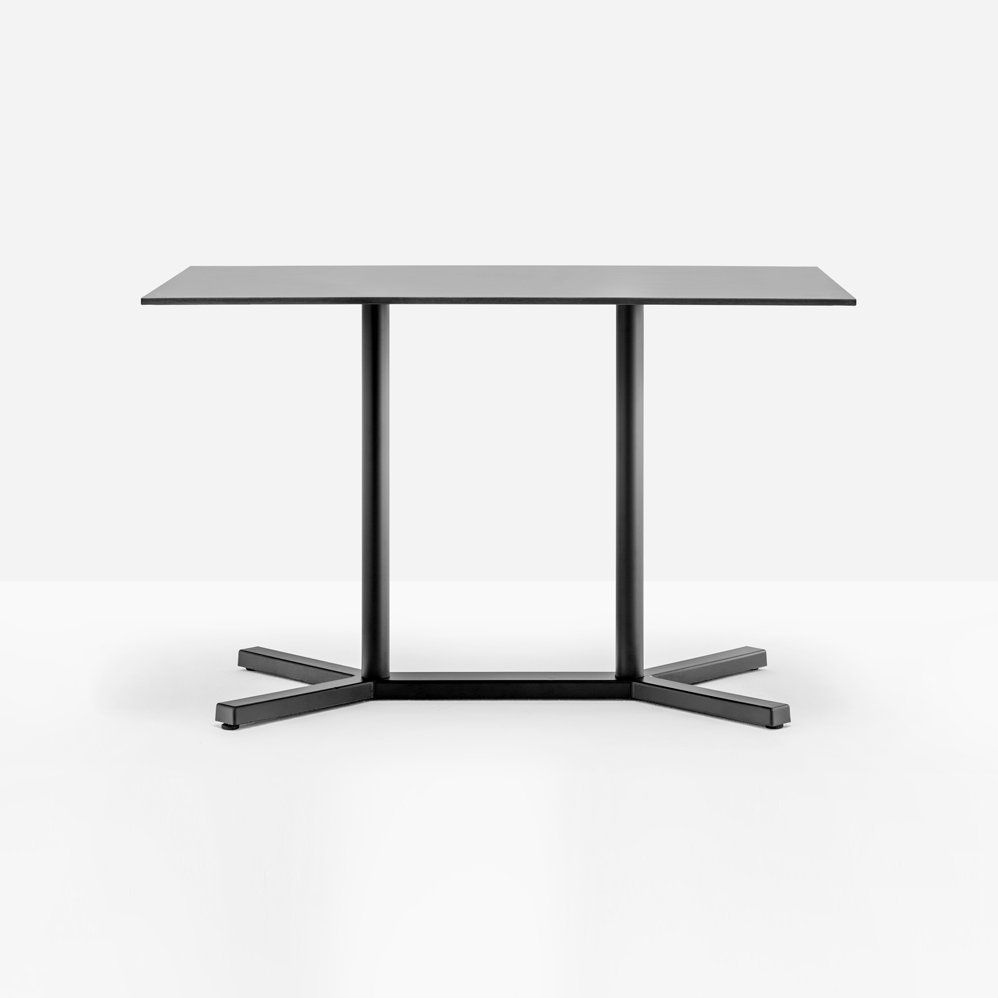 Display product Bold 4758 from manufacturer PEDRALI