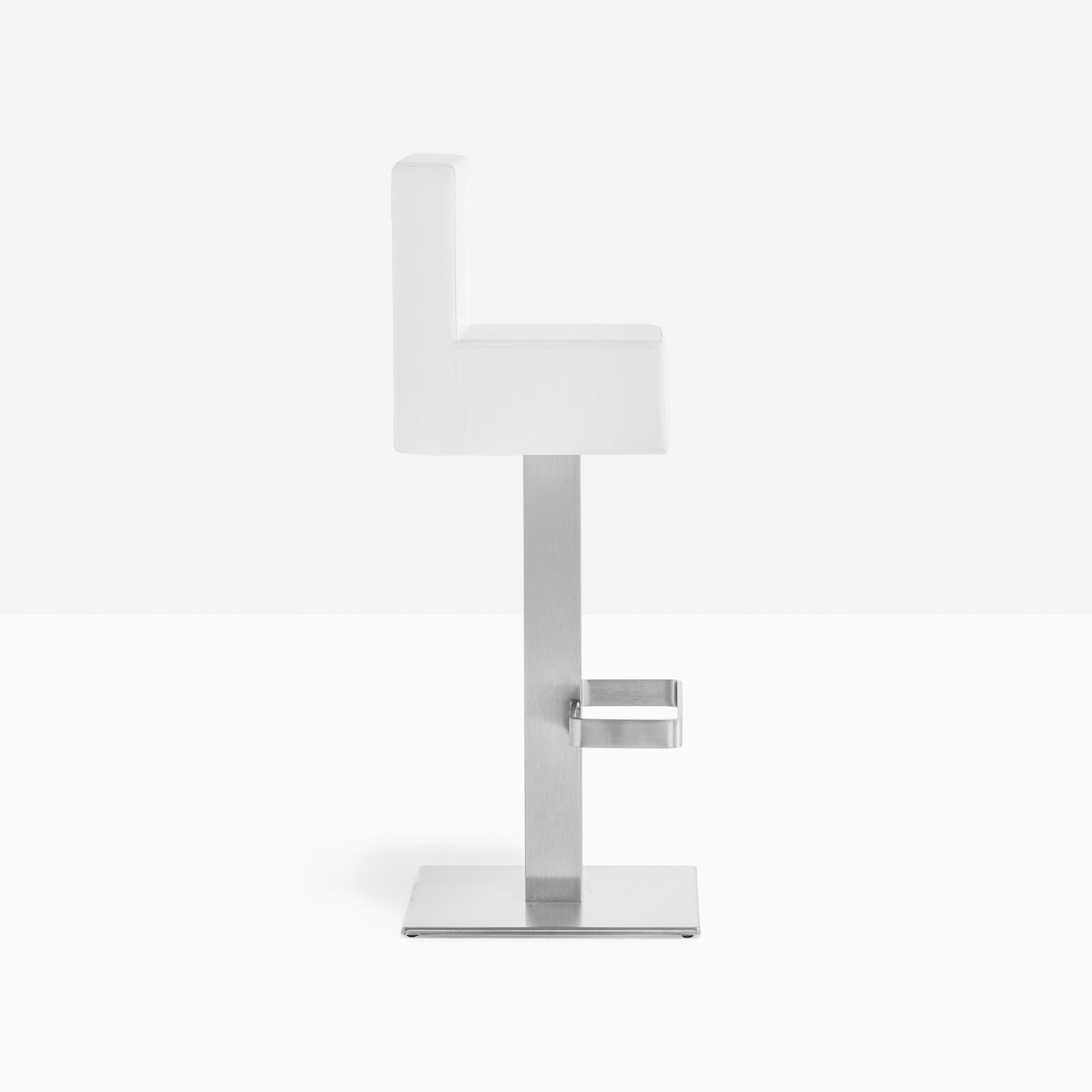 Display product HX 4449 from manufacturer PEDRALI