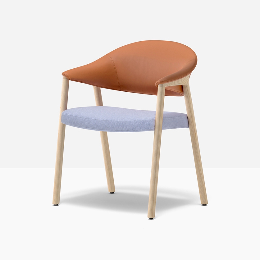 Display product Héra Soft from manufacturer PEDRALI