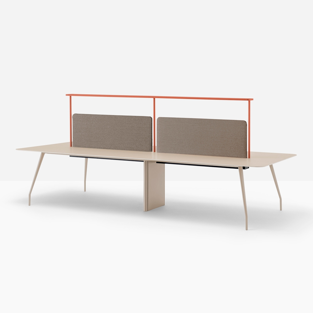 Display product Rizz Workstation from manufacturer PEDRALI