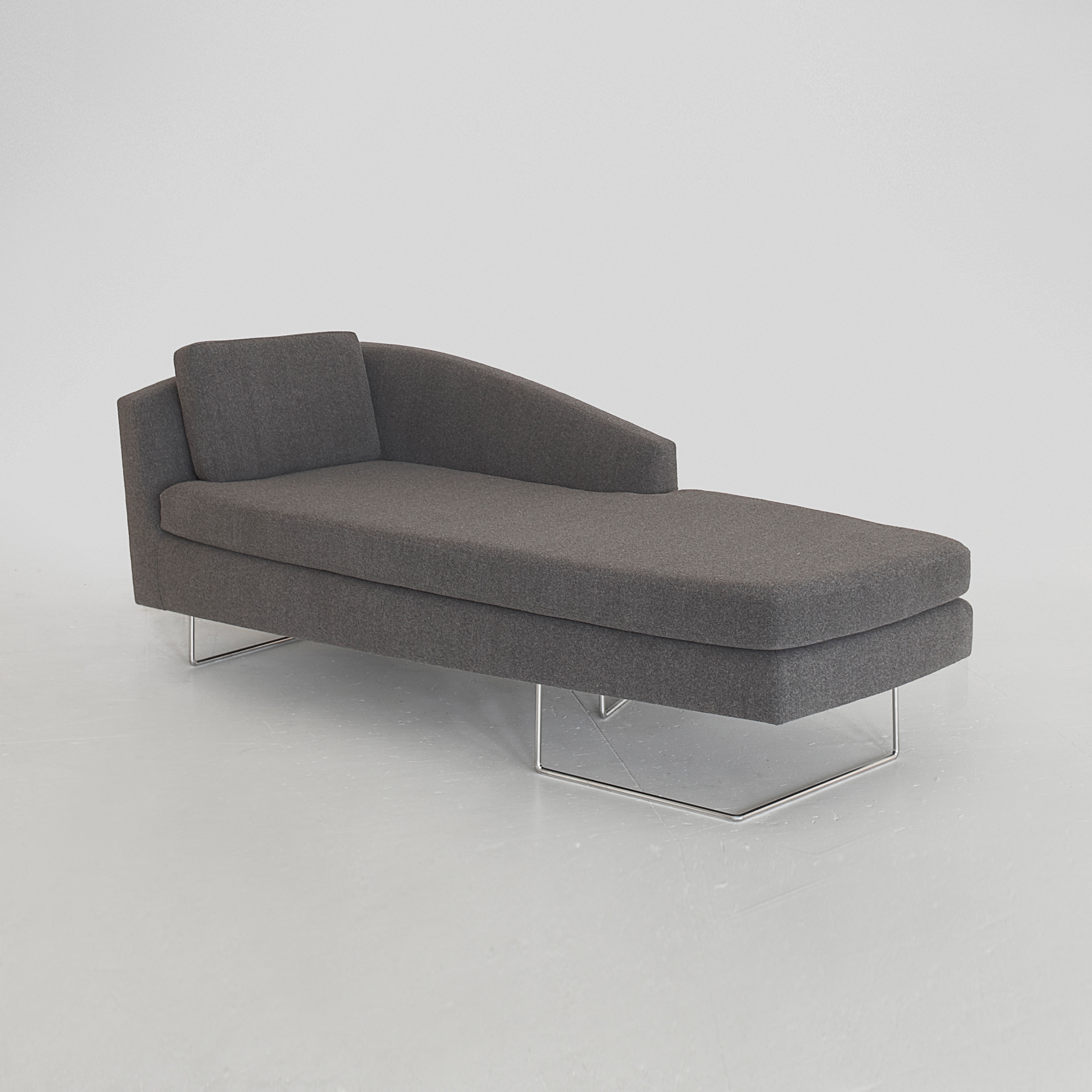 Mostra il prodotto Sculpt Daybed No 512 del produttore David Weeks Studio