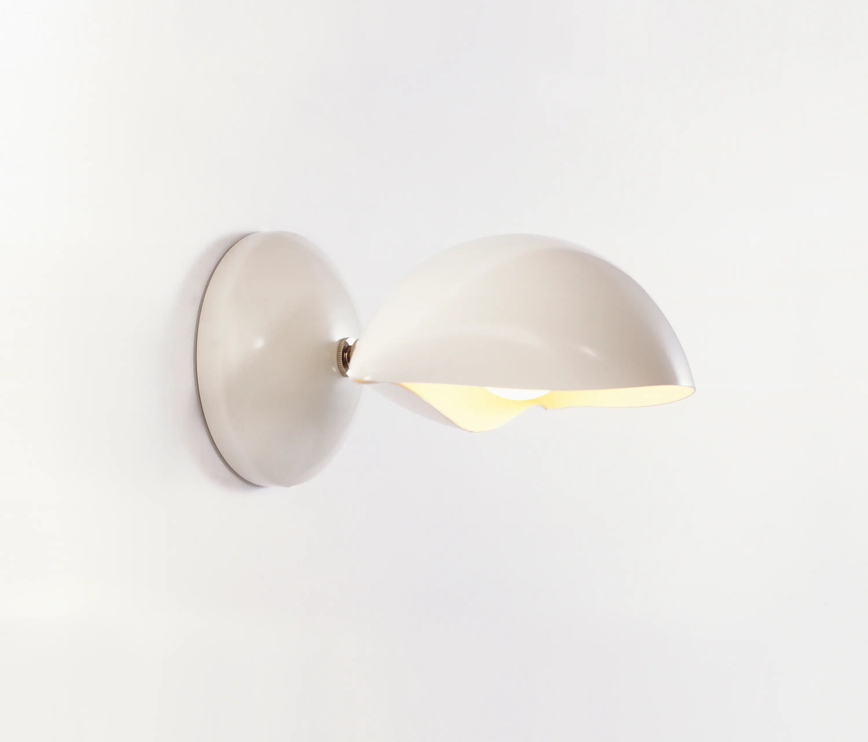 David Weeks Studio - Shell Sconce No 206