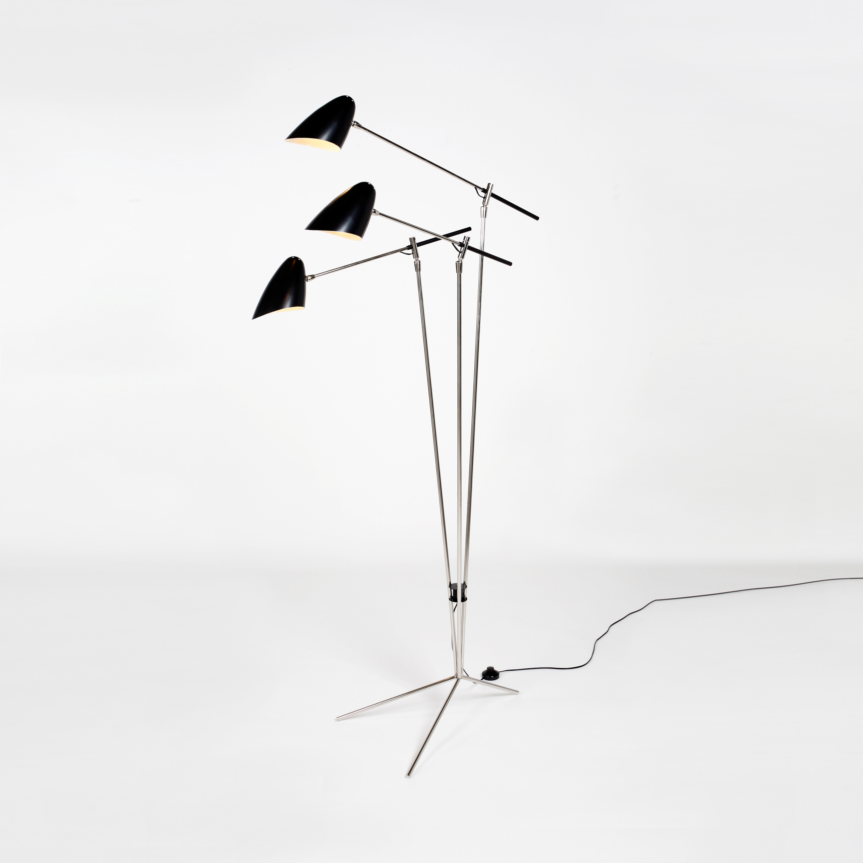 Vertoon produk Tripod No 303 van vervaardiger David Weeks Studio