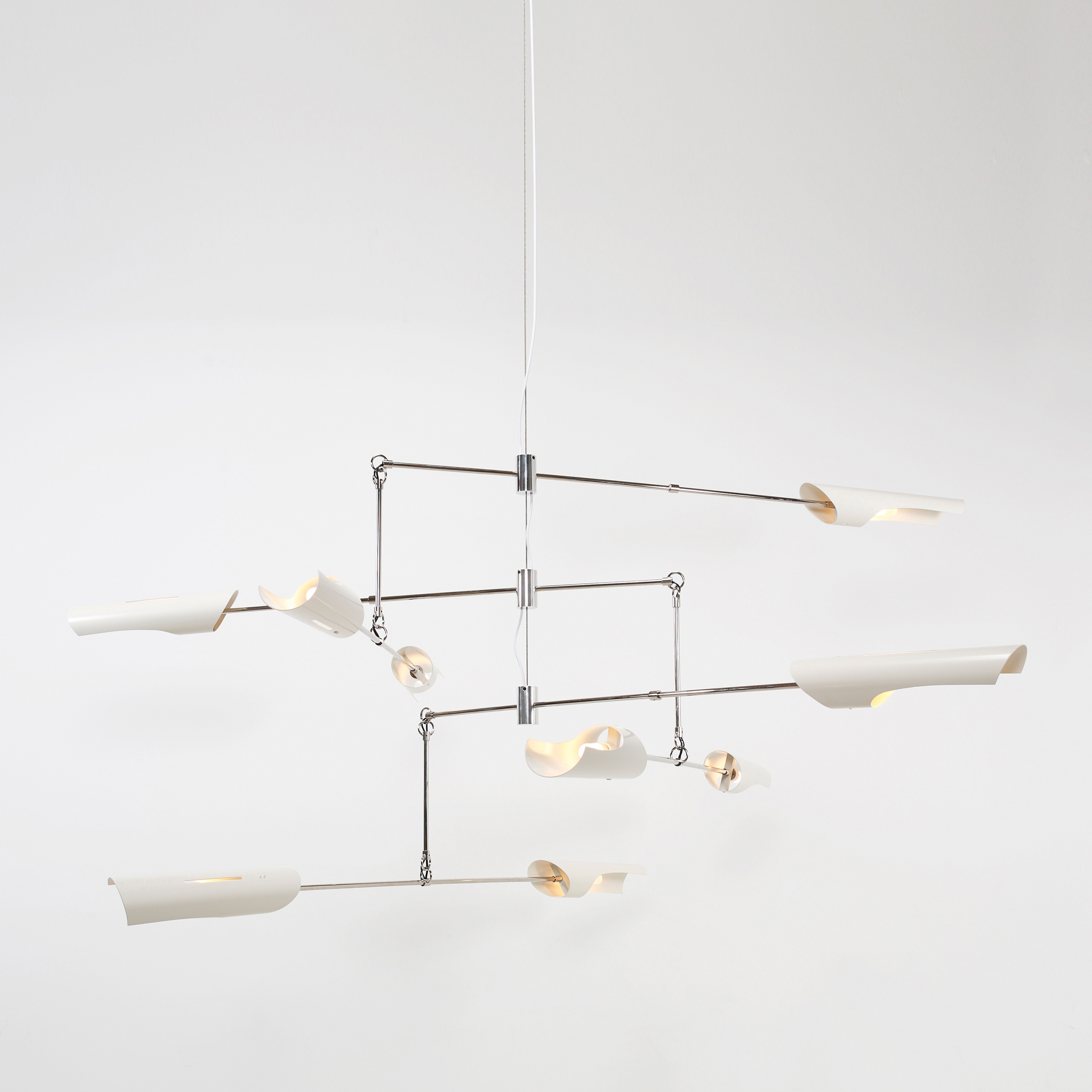 Vertoon produk Torroja Mobile No 429 van vervaardiger David Weeks Studio