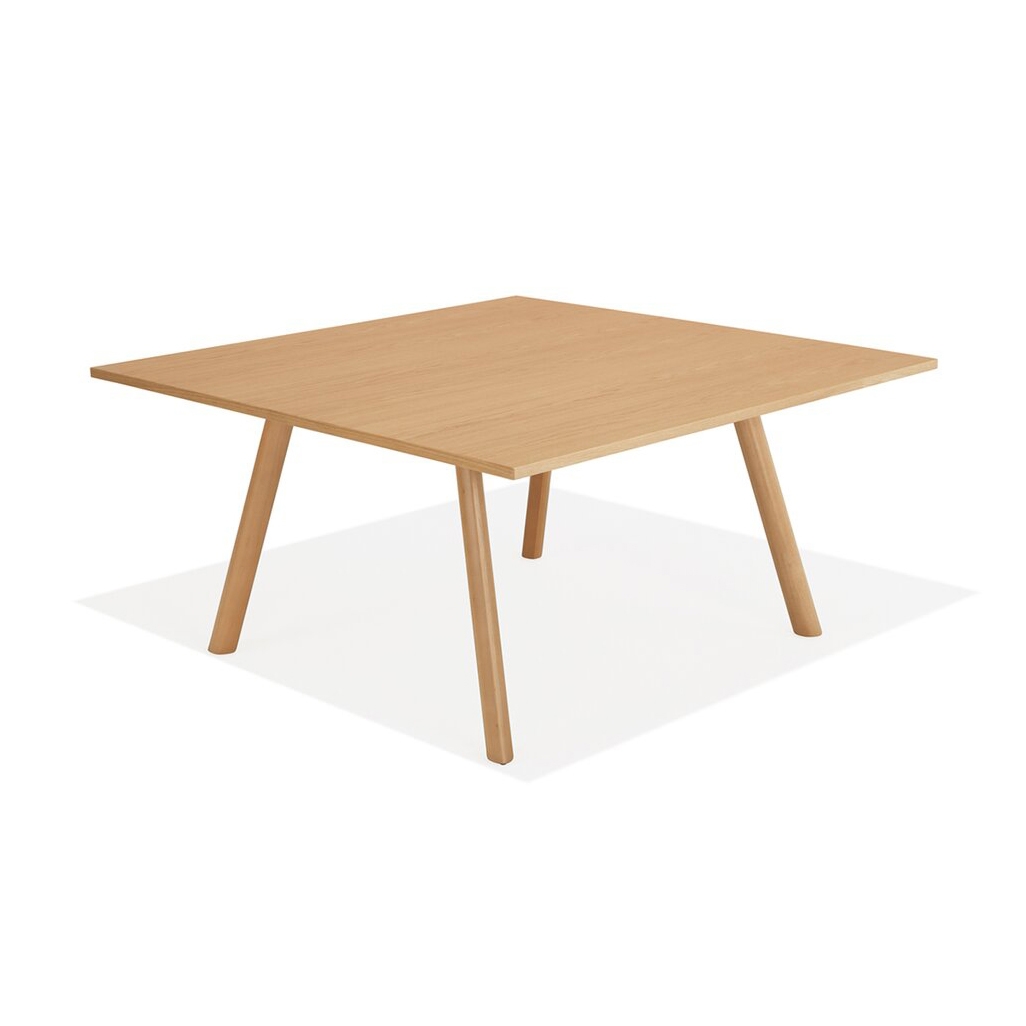 Creva Tisch quadratisch/rechteckig, ohne oder mit Plattenfuge