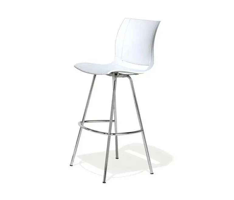 Kusch+Co - uni_verso stool on 4 metal legs, plastic shell
