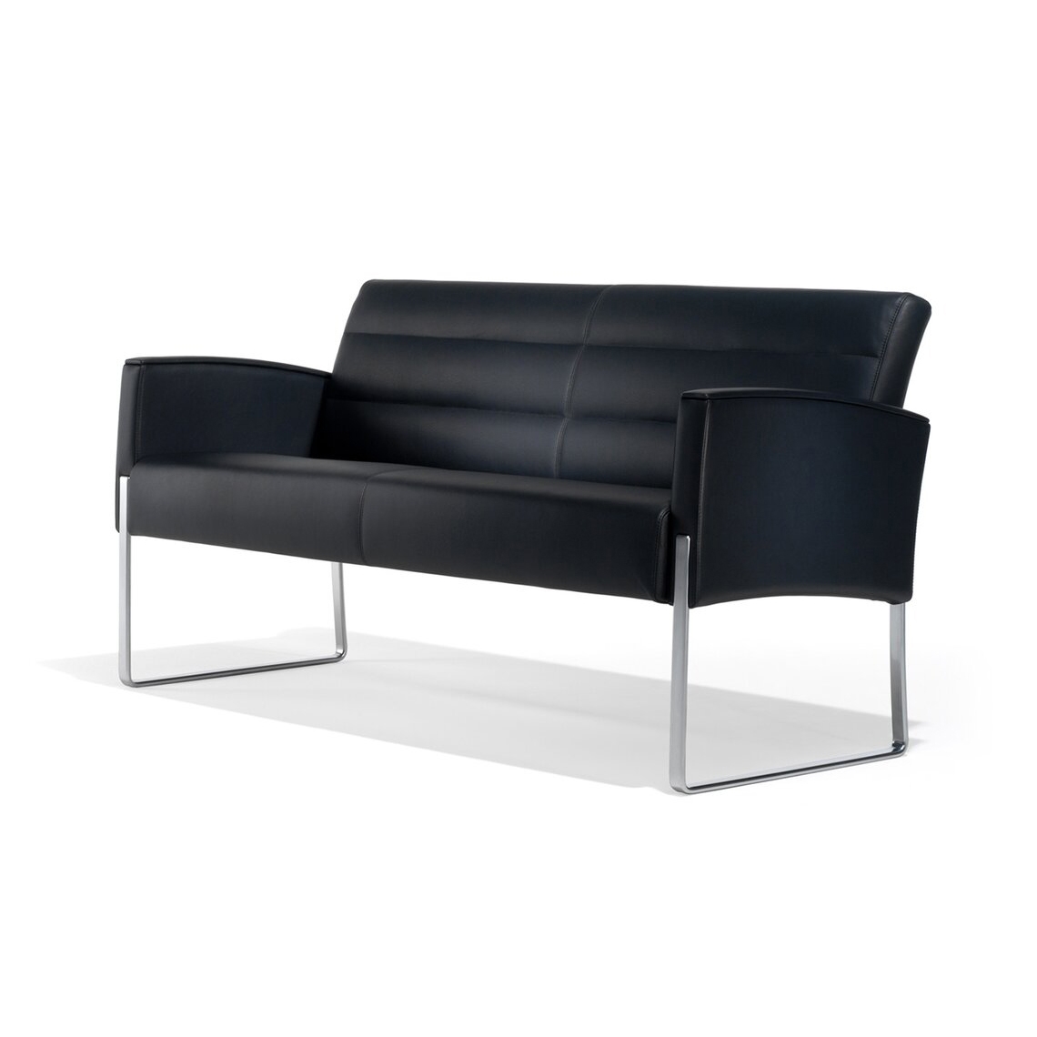 Produkt Vega 2,5-seater on sled metal frame des Herstellers Kusch+Co anzeigen