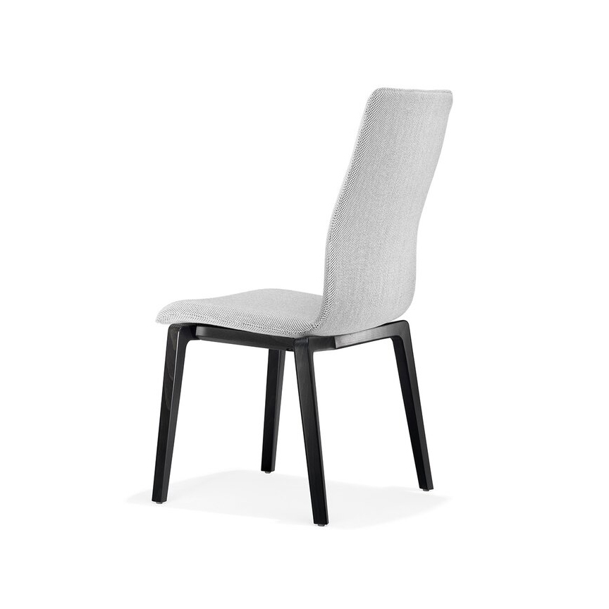 Yara chair on wooden frame