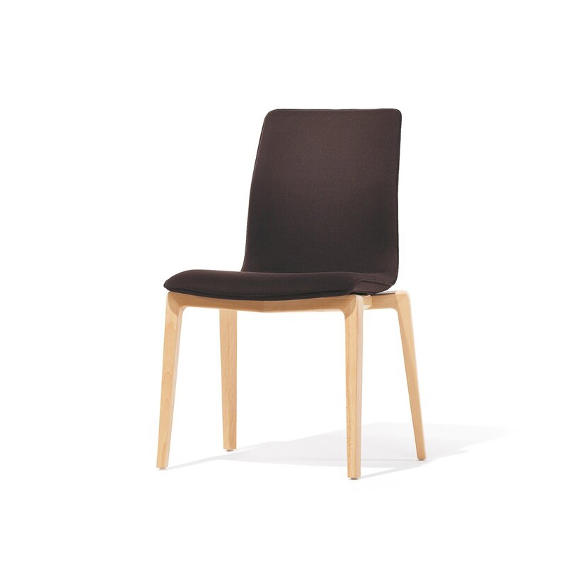 Yara chair on wooden frame