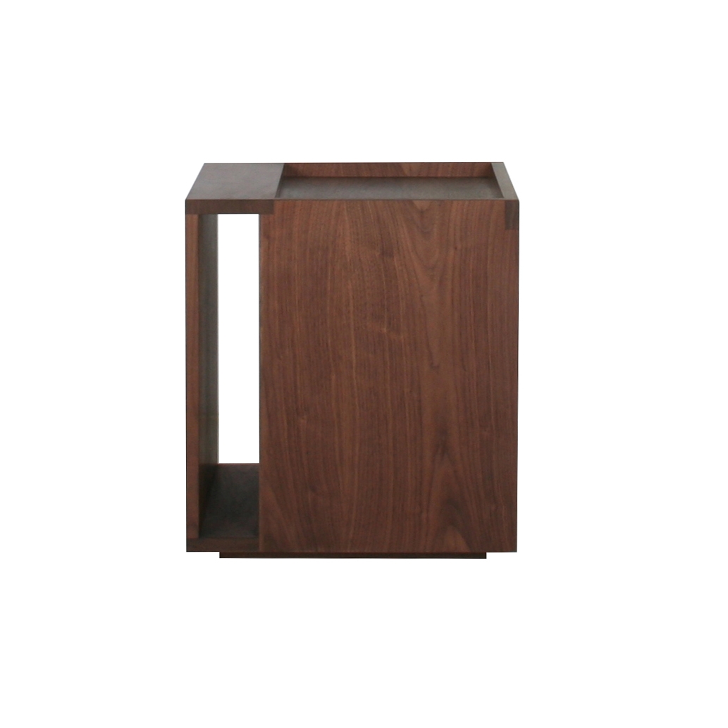 Display product Mapp Side table from manufacturer Air Division