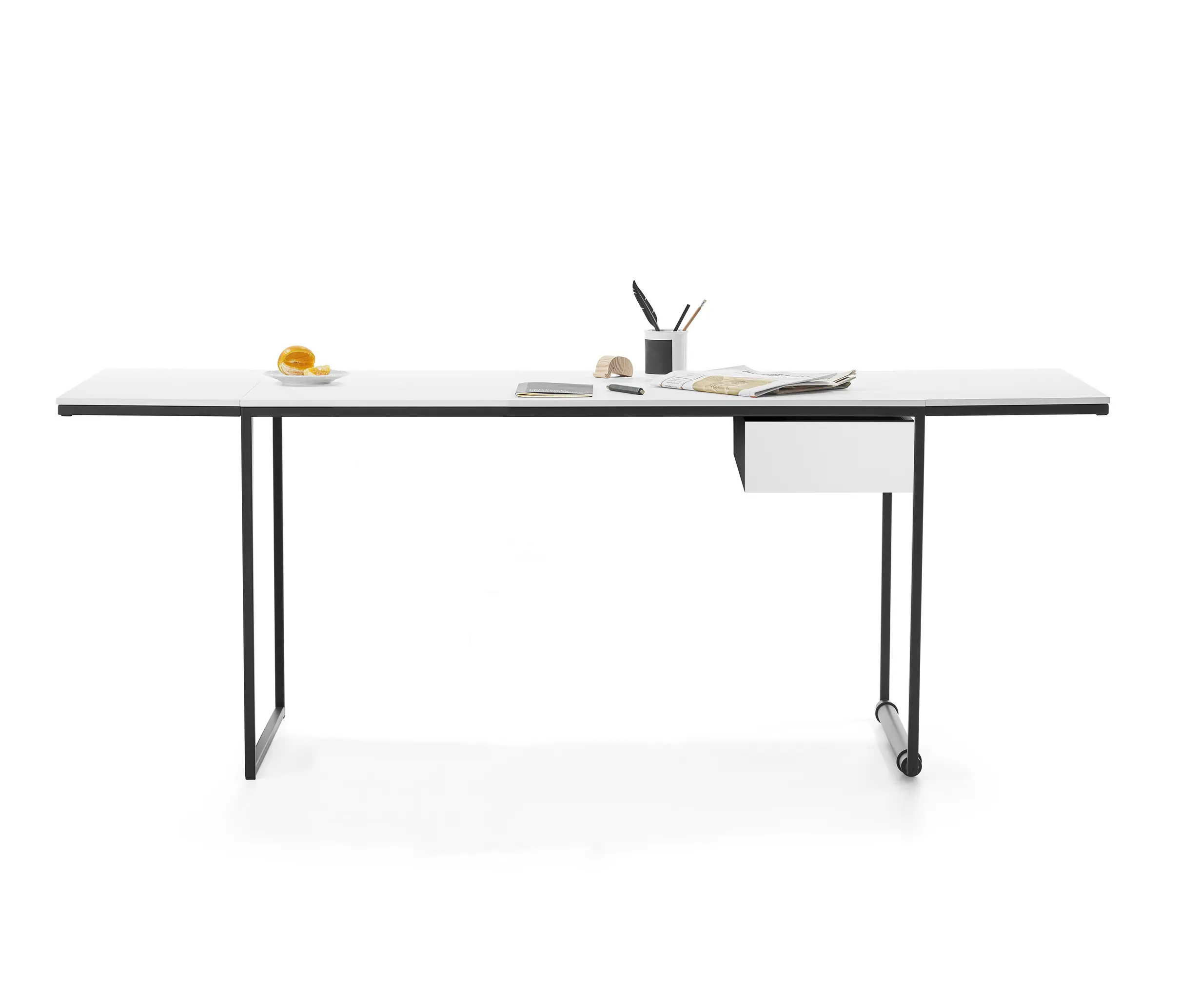 Opinion Ciatti - Macis PET table with extensions