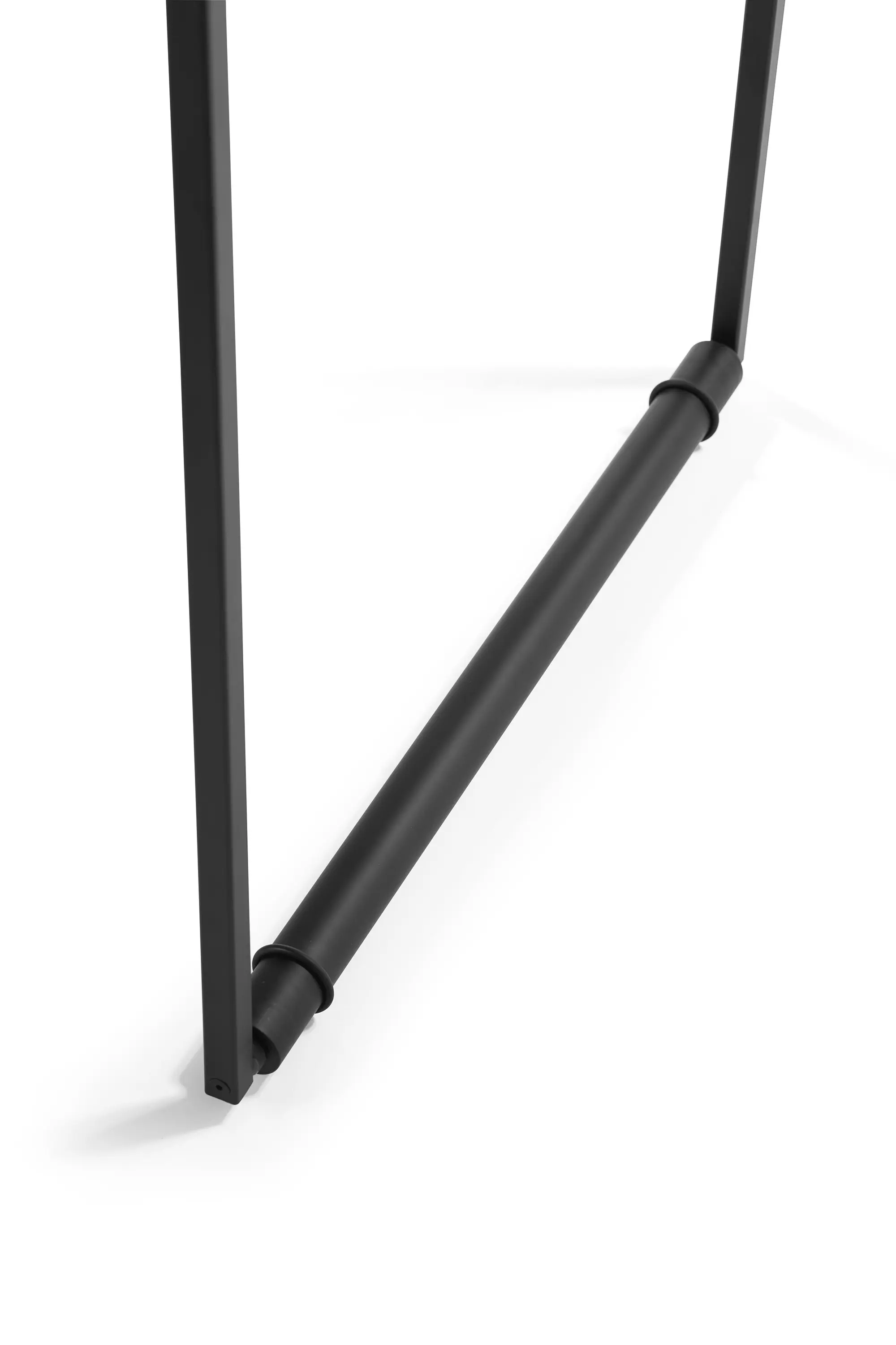Opinion Ciatti - Macis PET table with extensions