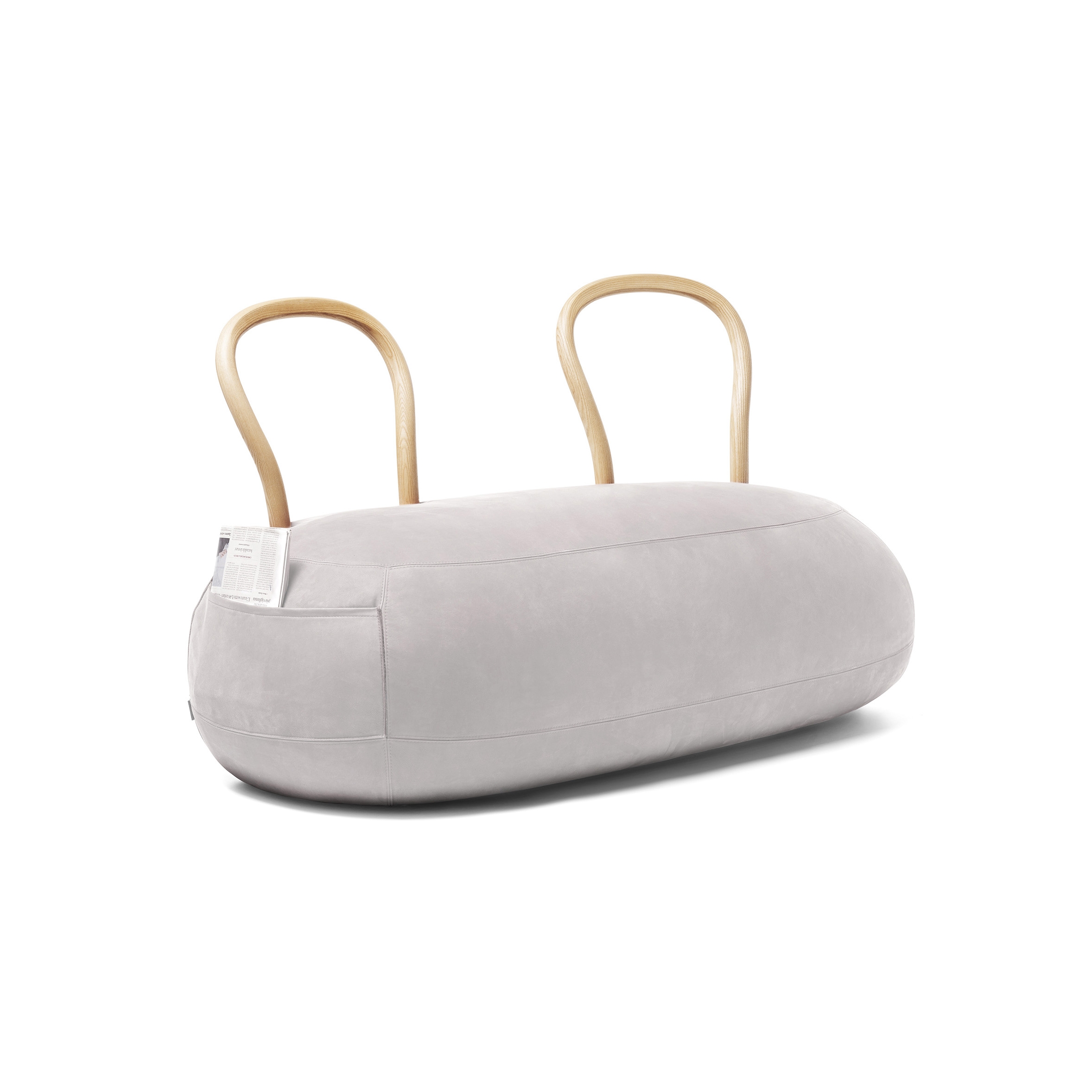 Display product Yum Yum leather sofa from manufacturer Opinion Ciatti
