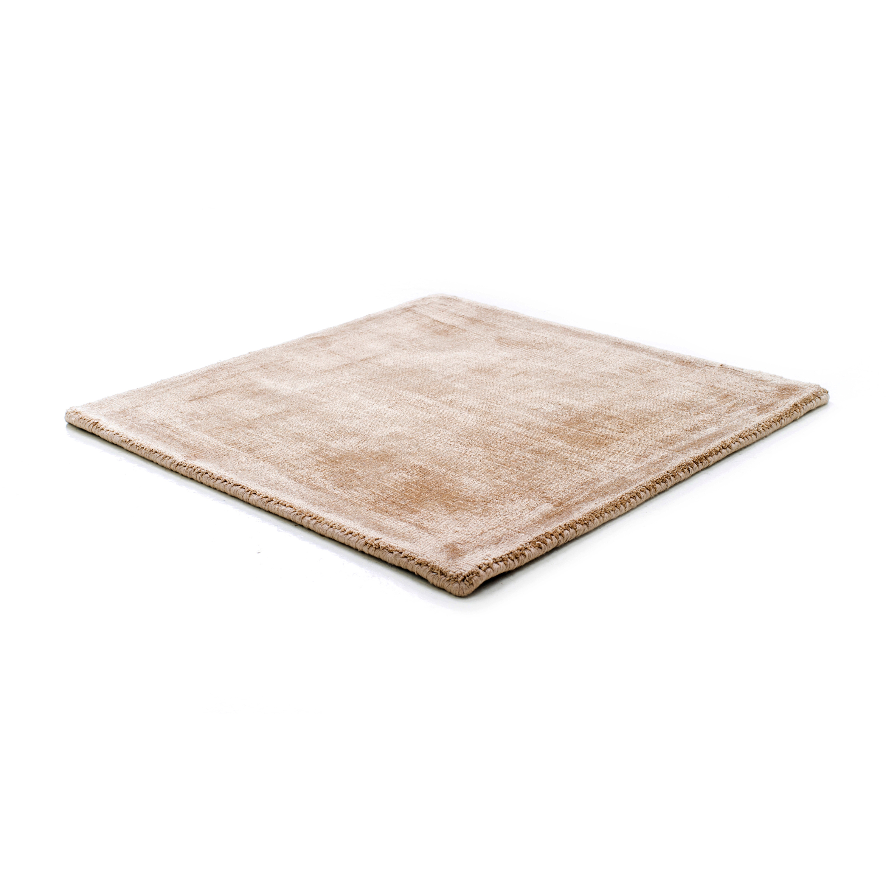 Mark 2 Viscose light sand
