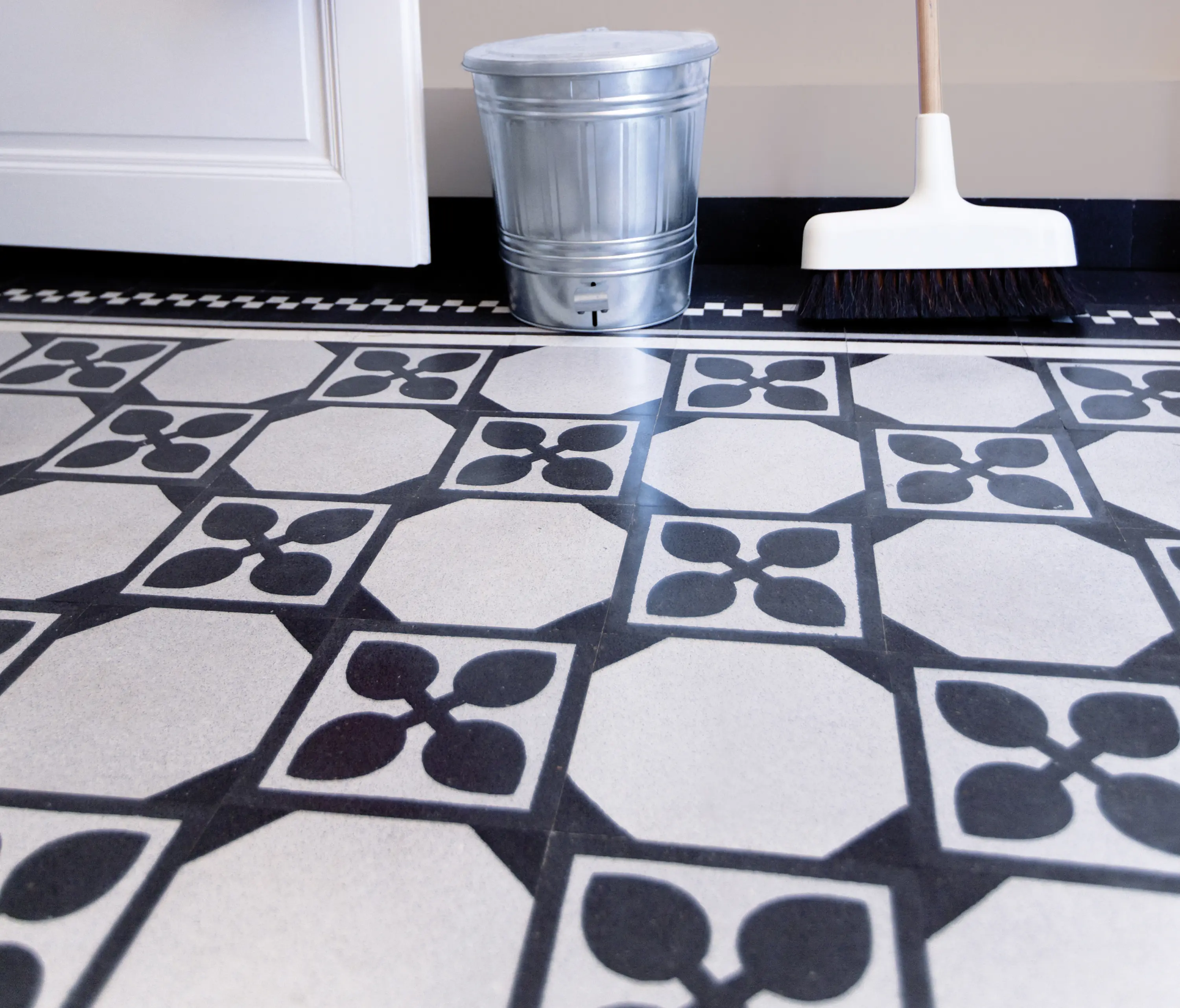 VIA - Terrazzo tile