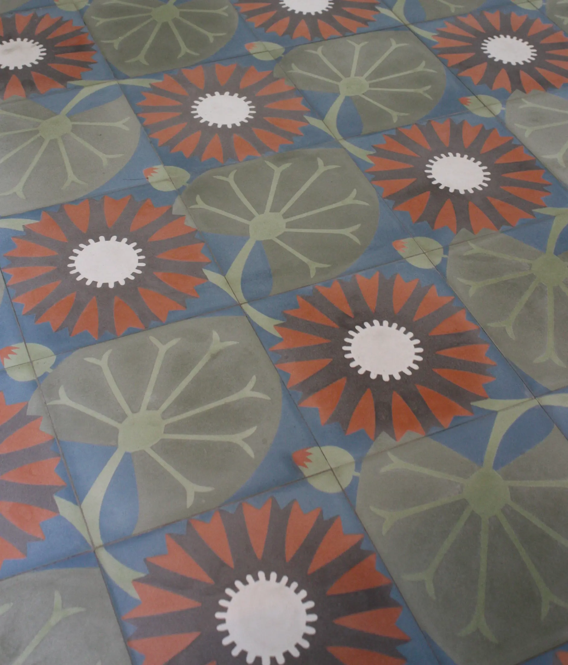 VIA - Cement tile