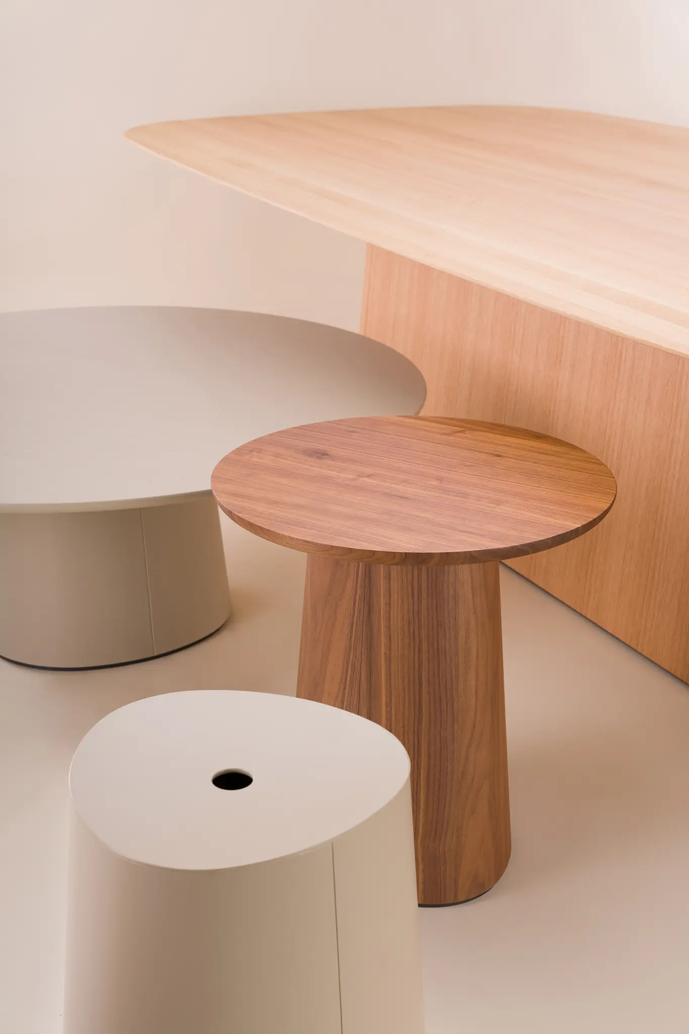 TON A.S. - P.O.V. Stool