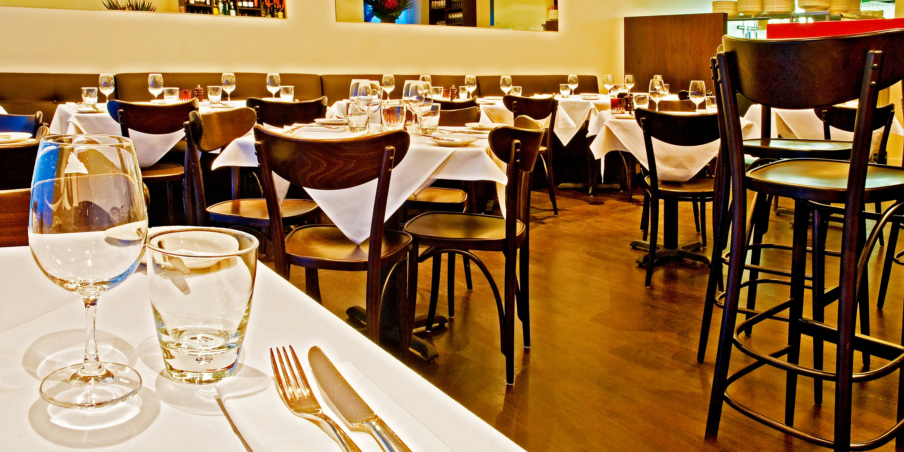 TON A.S. - Banana Barstool