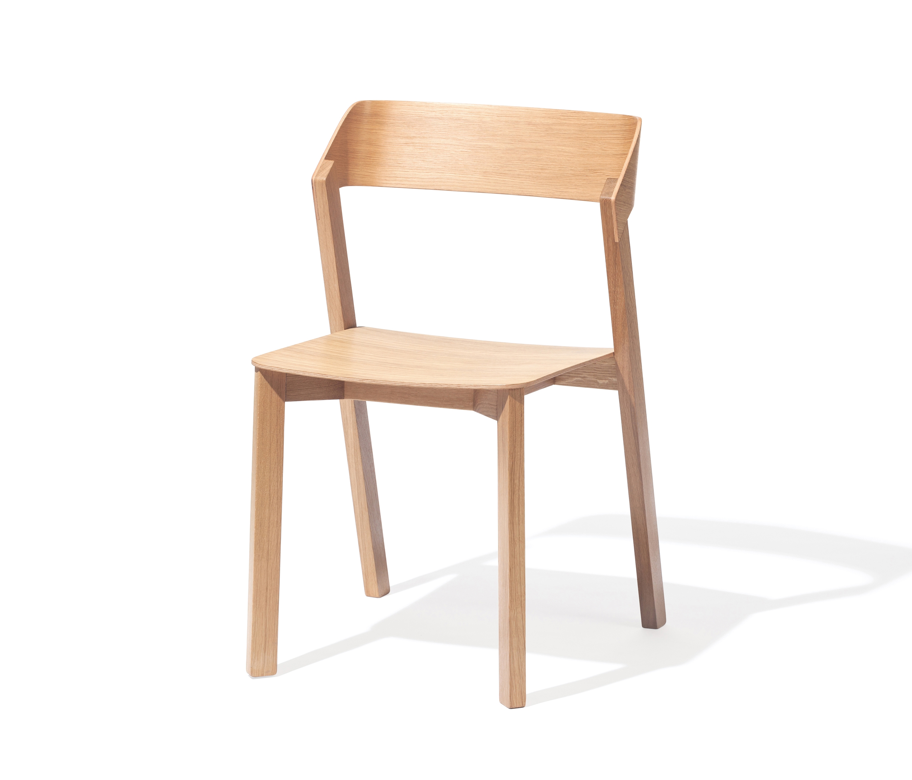 Produkt Merano Stuhl des Herstellers TON A.S. anzeigen