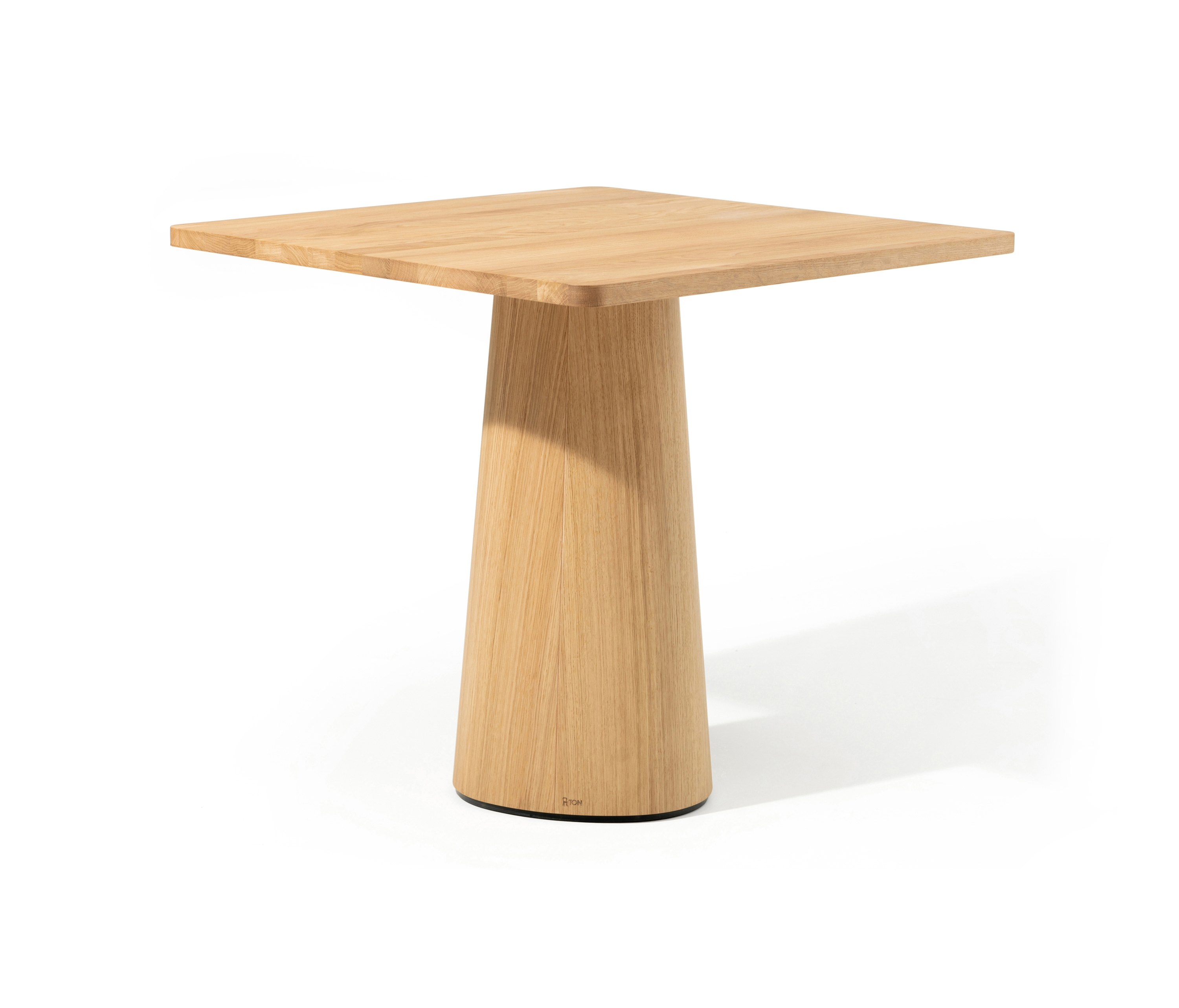 Display product P.O.V. Table from manufacturer TON A.S.