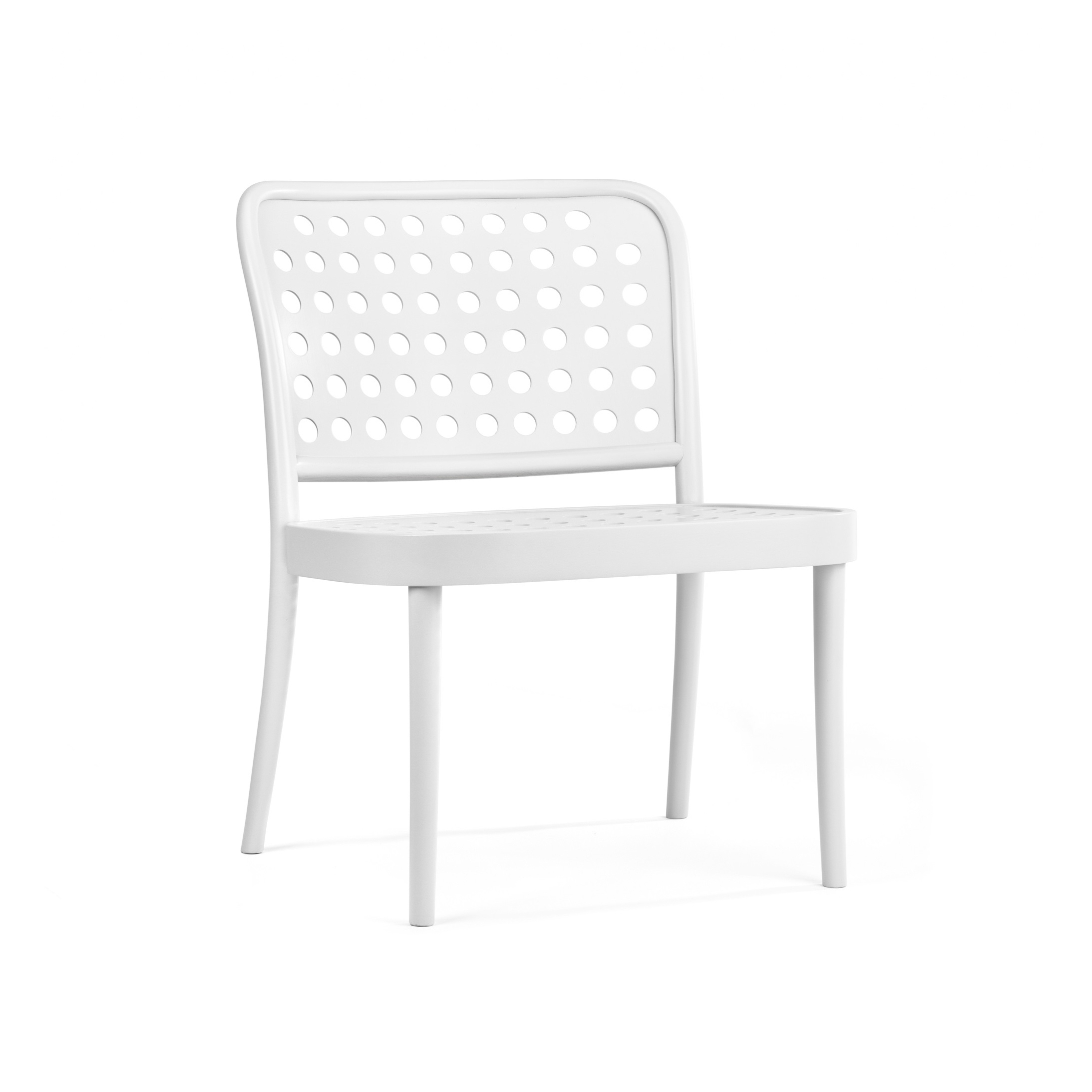 Display product 822 Lounge chair from manufacturer TON A.S.