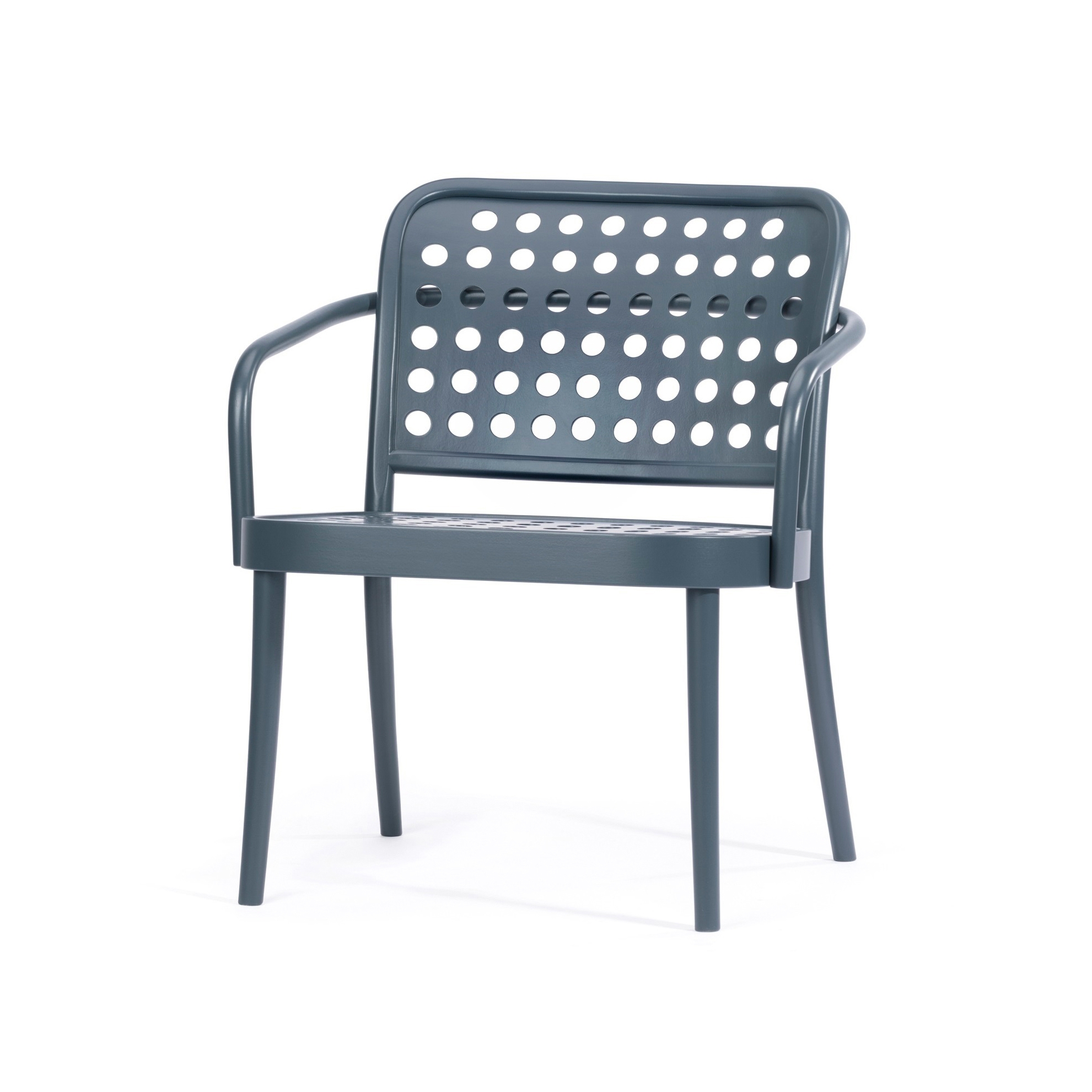 Display product 822 Lounge armchair from manufacturer TON A.S.