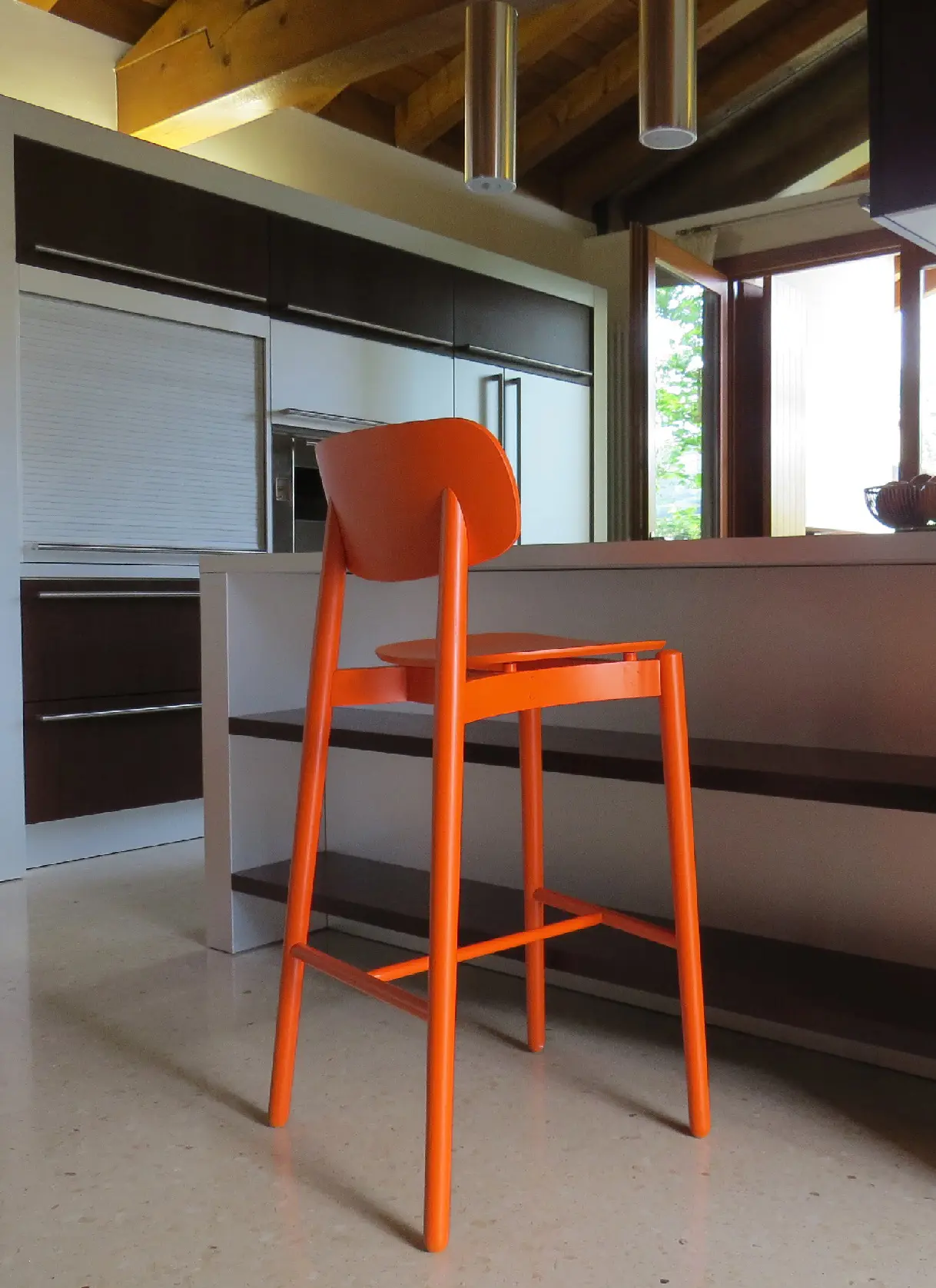 Bedont - Fizz stool