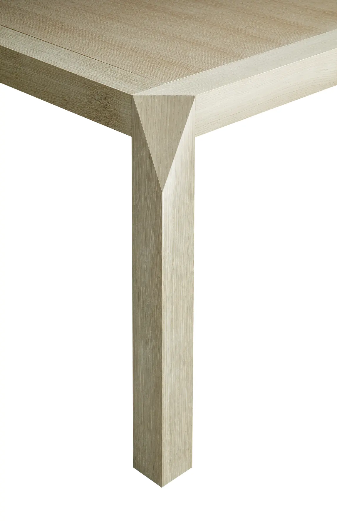 Bedont - Trapezio table