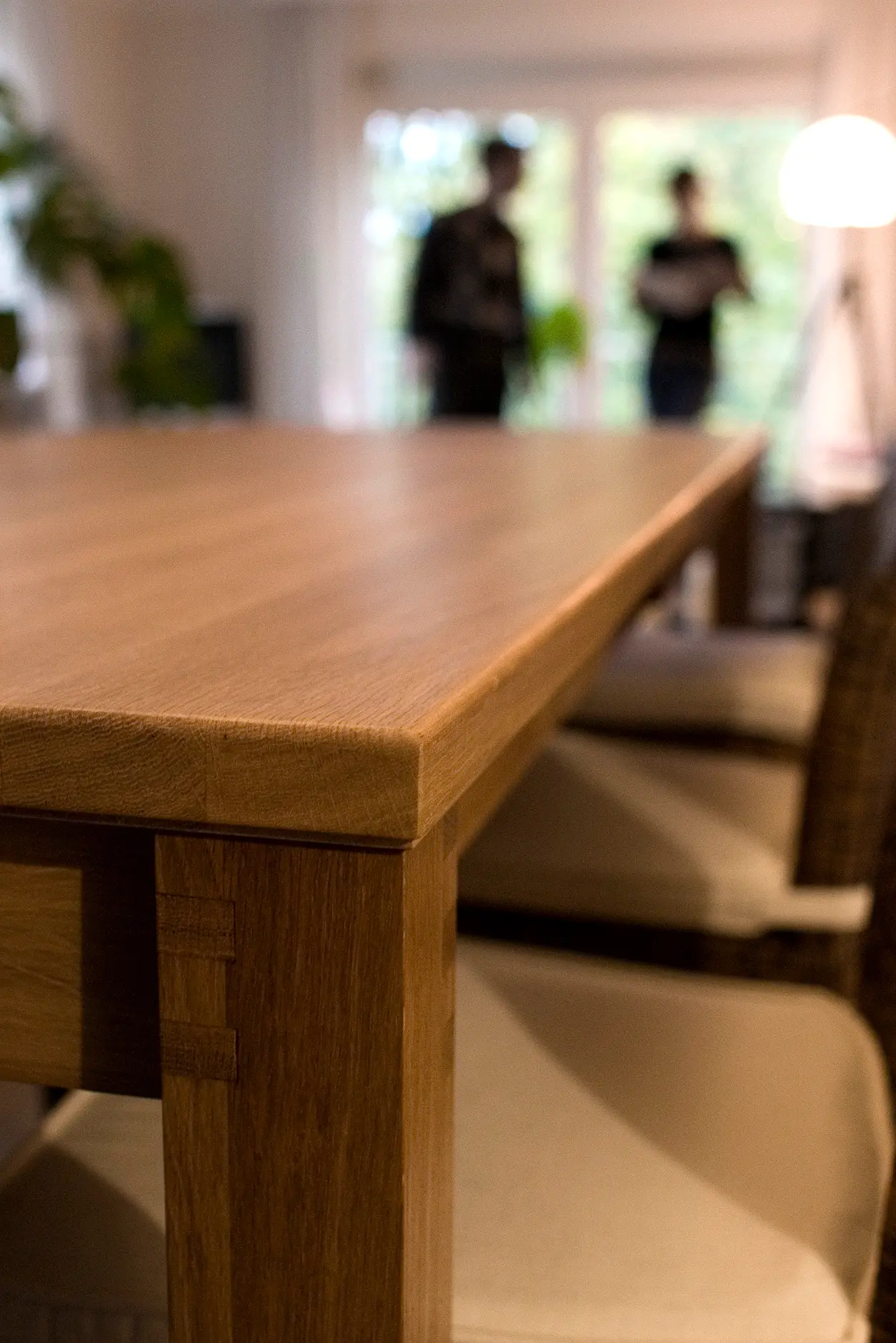 Andreas Janson - Sandra Table