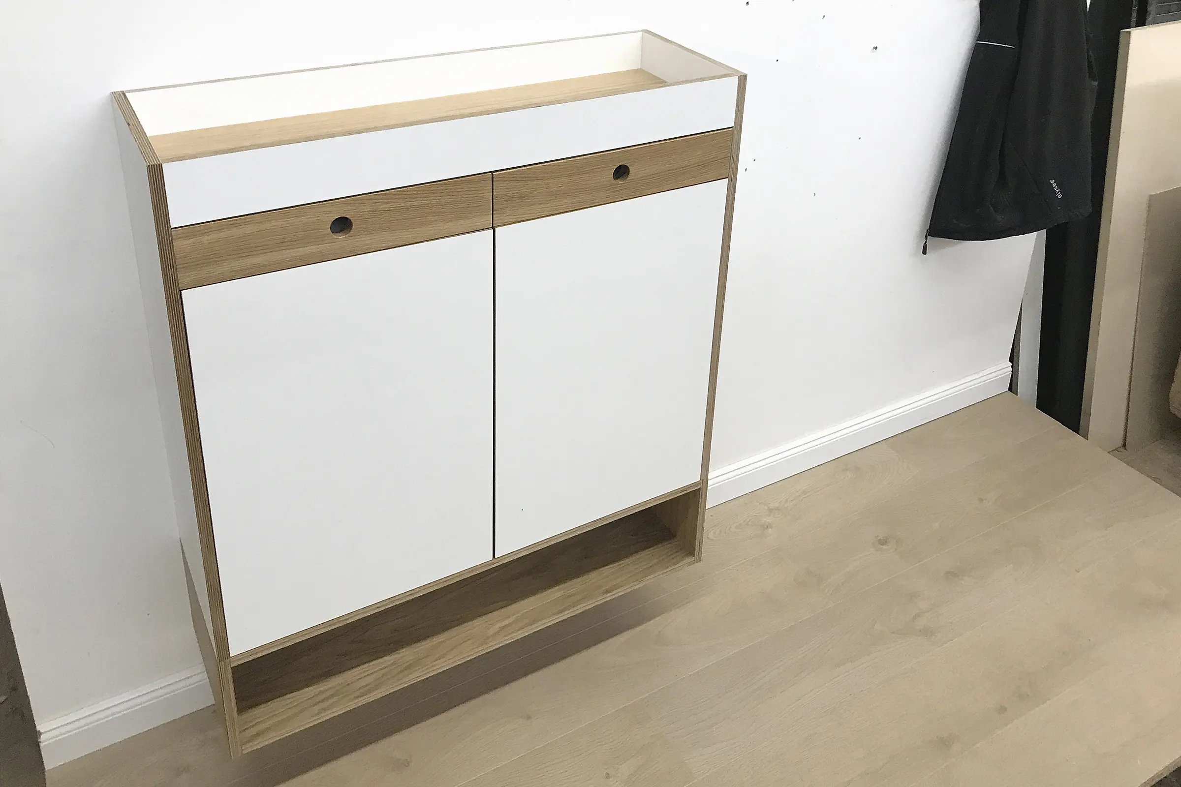 Andreas Janson - Mortimer 126 Shoe Cabinet