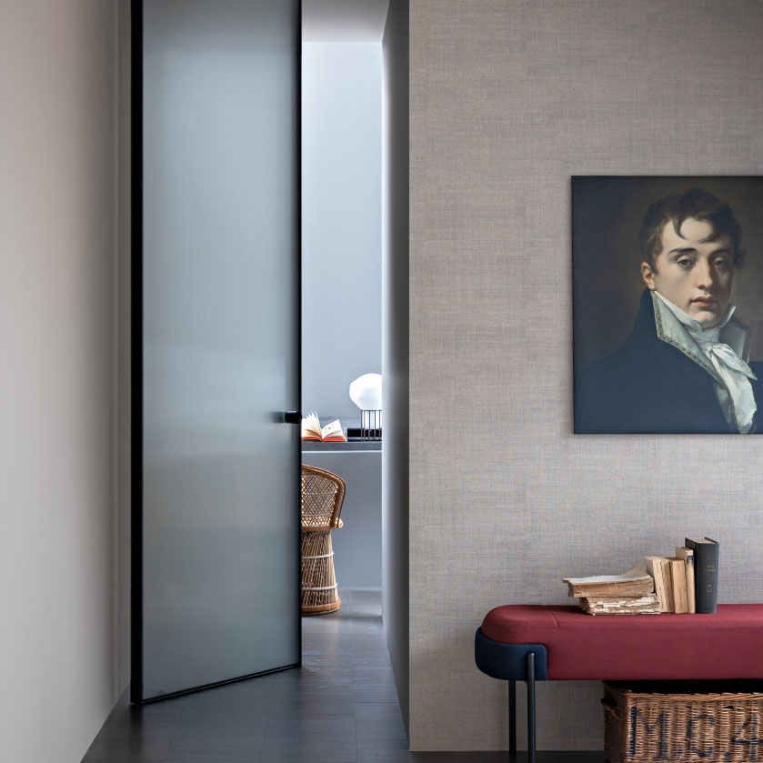 Display product Shoin Pivot from manufacturer Lualdi
