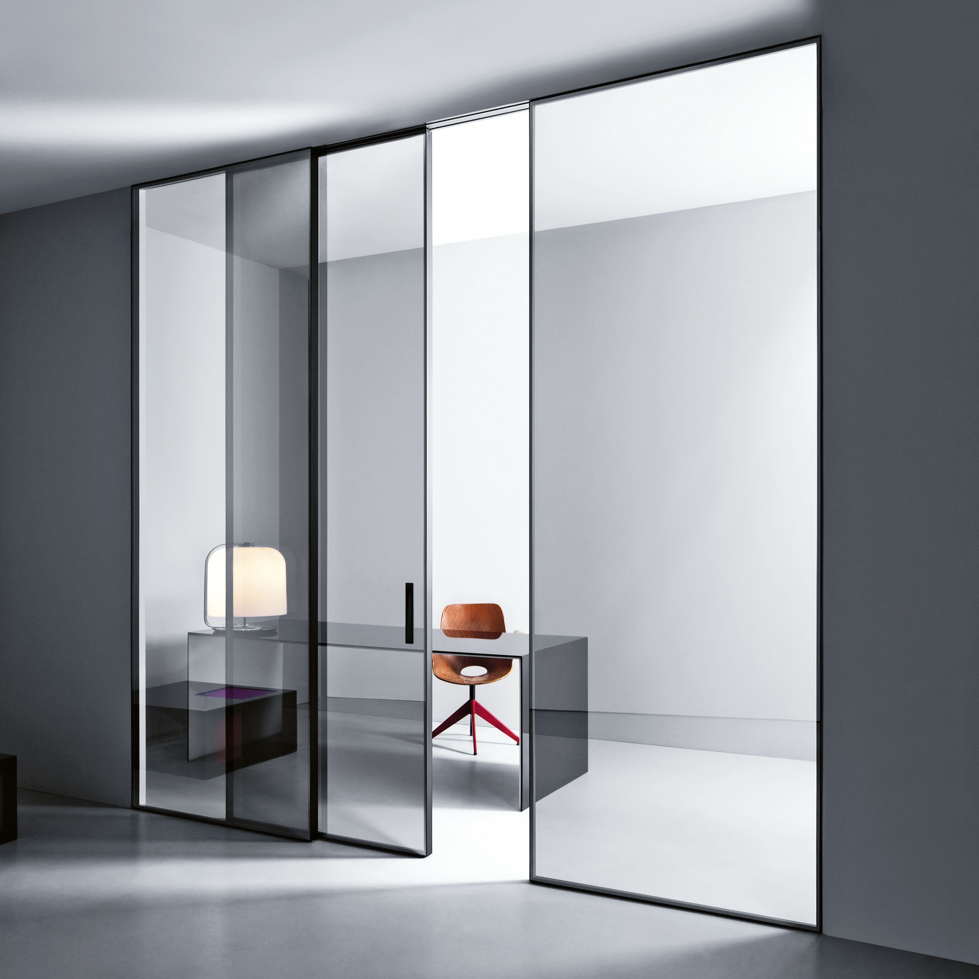 Display product Shoin from manufacturer Lualdi