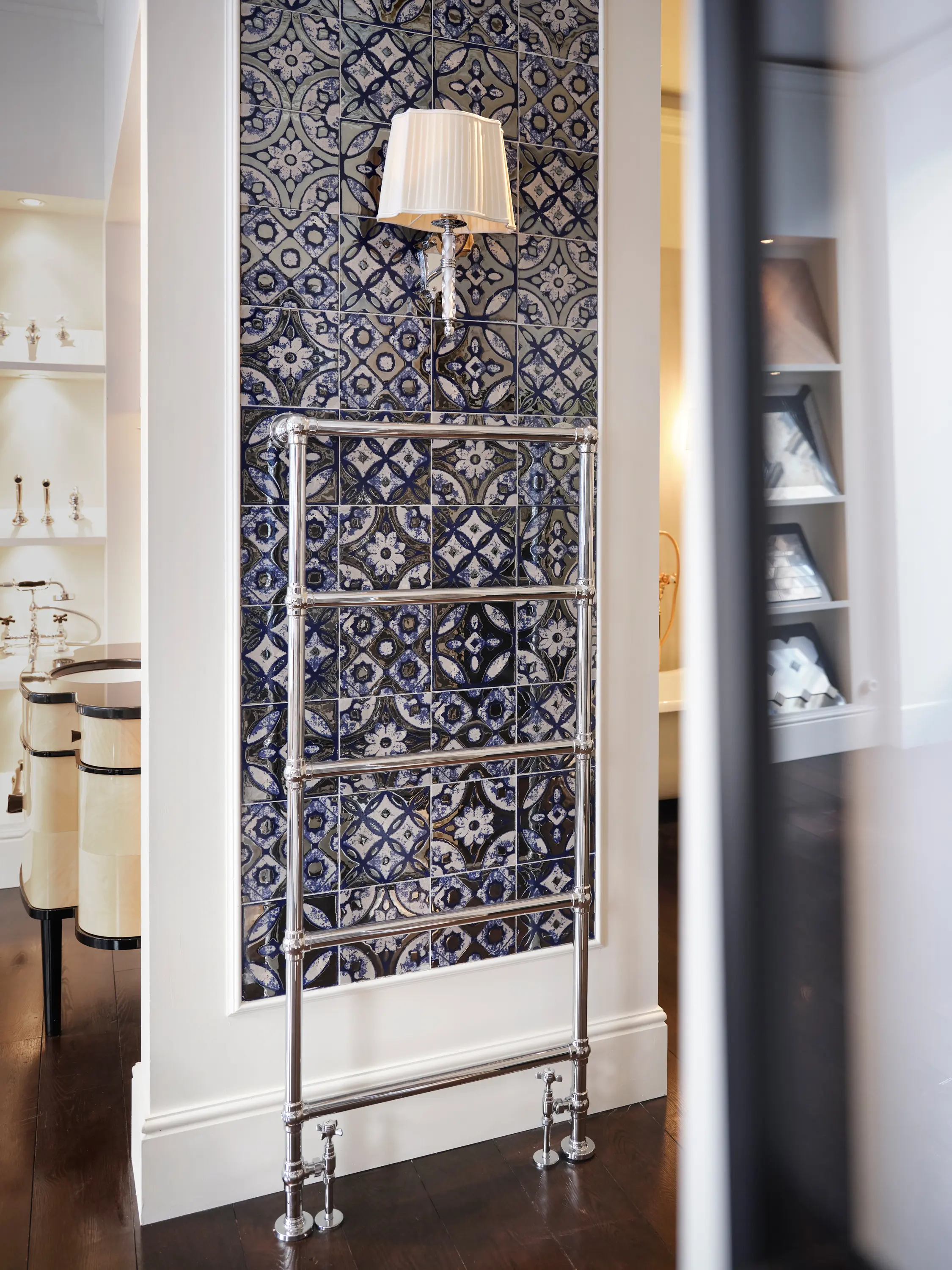 Devon&Devon - Flora Tiles | Clover Brown Garden