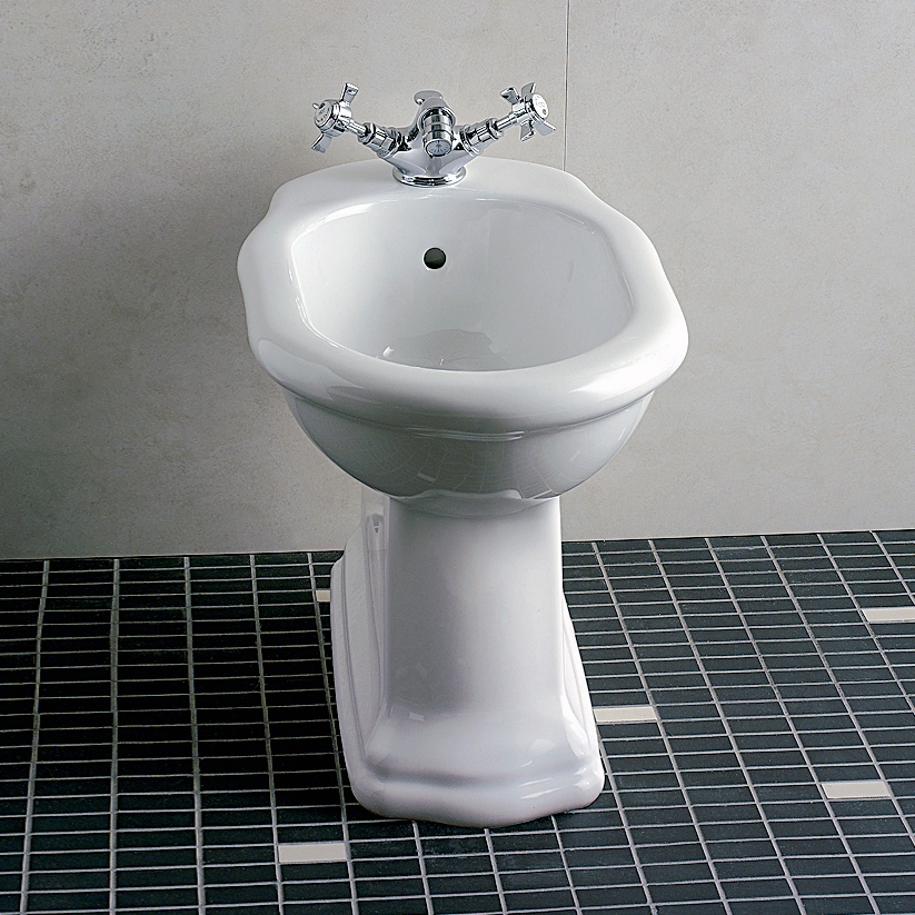Display product New Etoile Bidet from manufacturer Devon&Devon