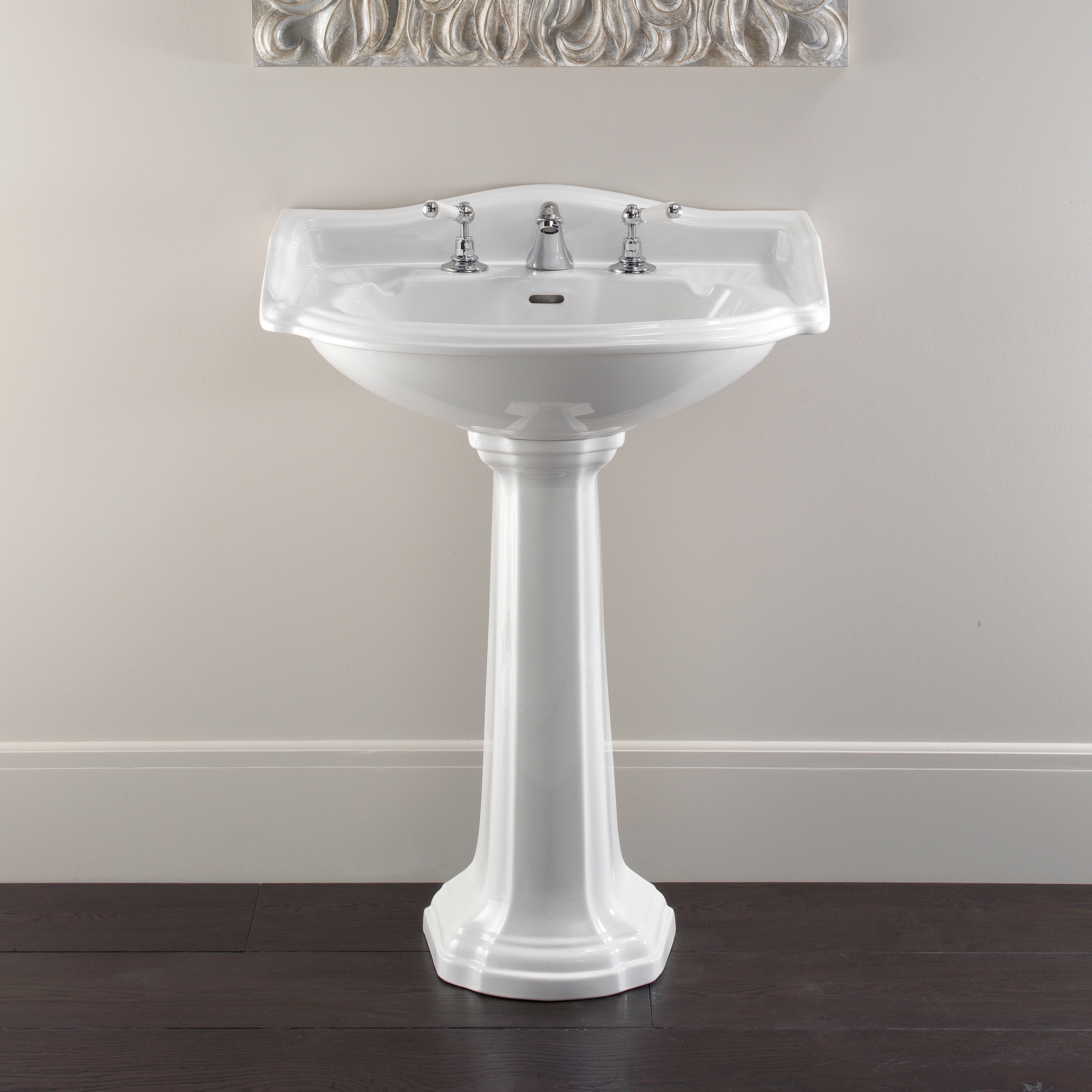 Display product Oxford Basin from manufacturer Devon&Devon