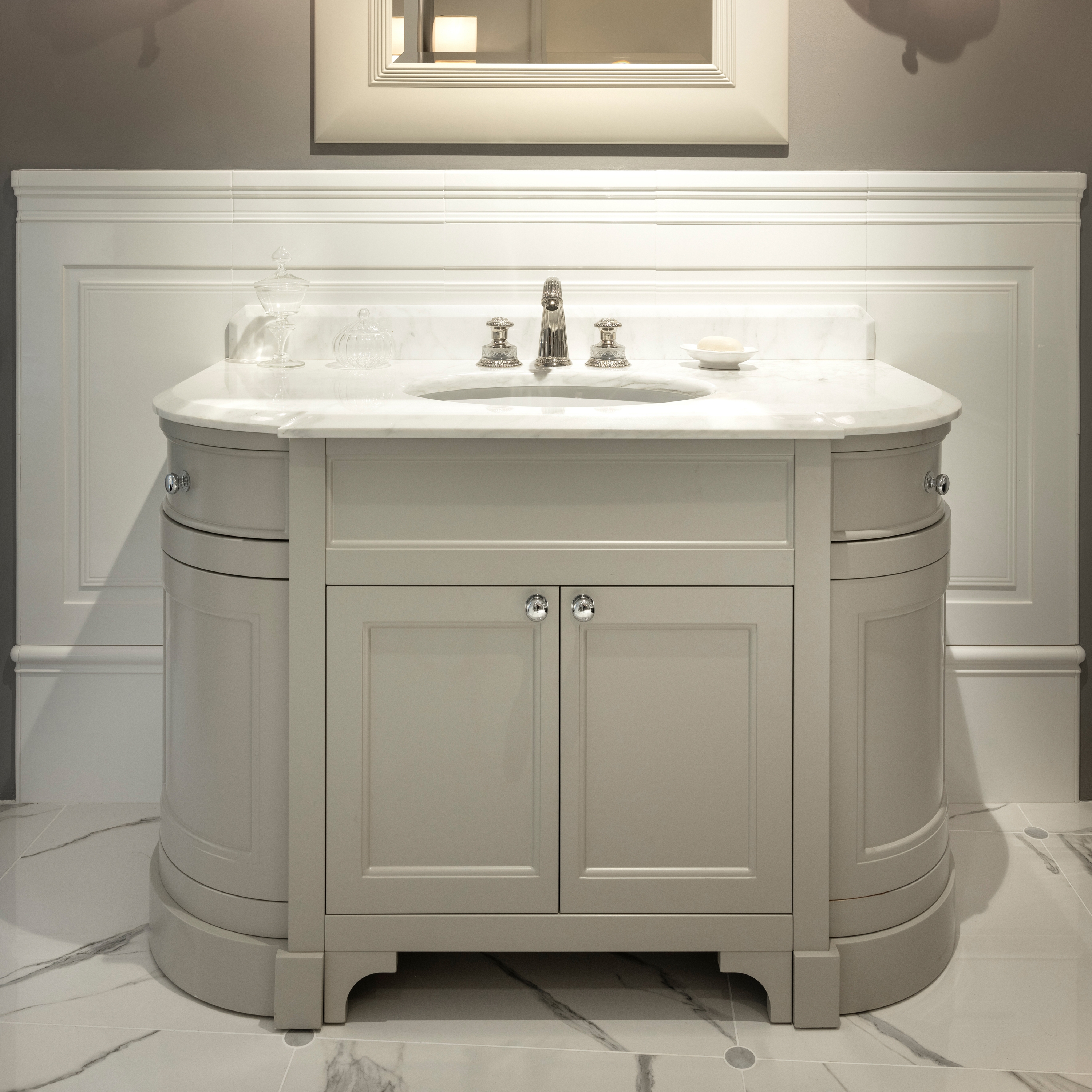 Display product Season Vanity Unit from manufacturer Devon&Devon