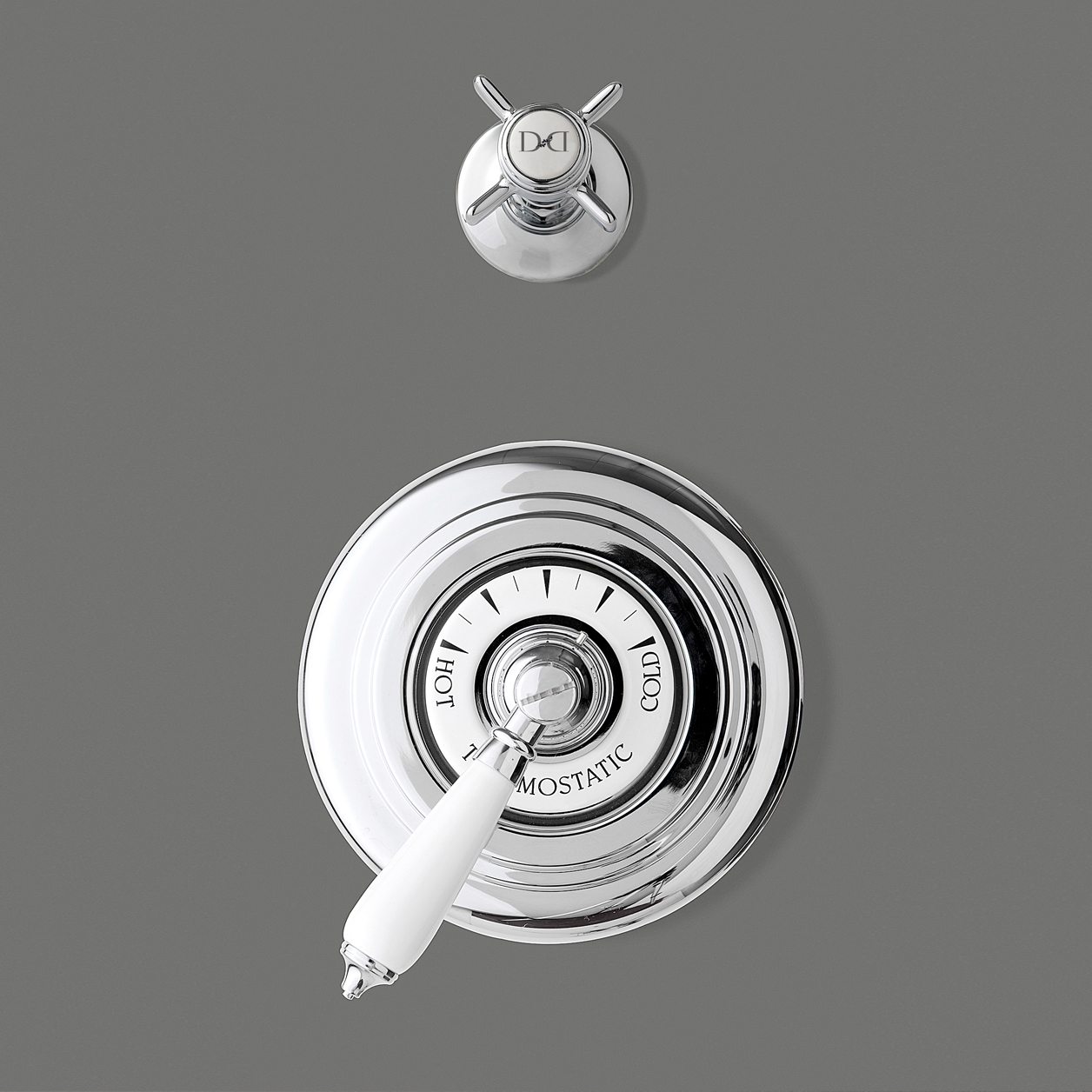 Display product Recessed shower thermostatic mixer HUF94 + MARD78 from manufacturer Devon&Devon