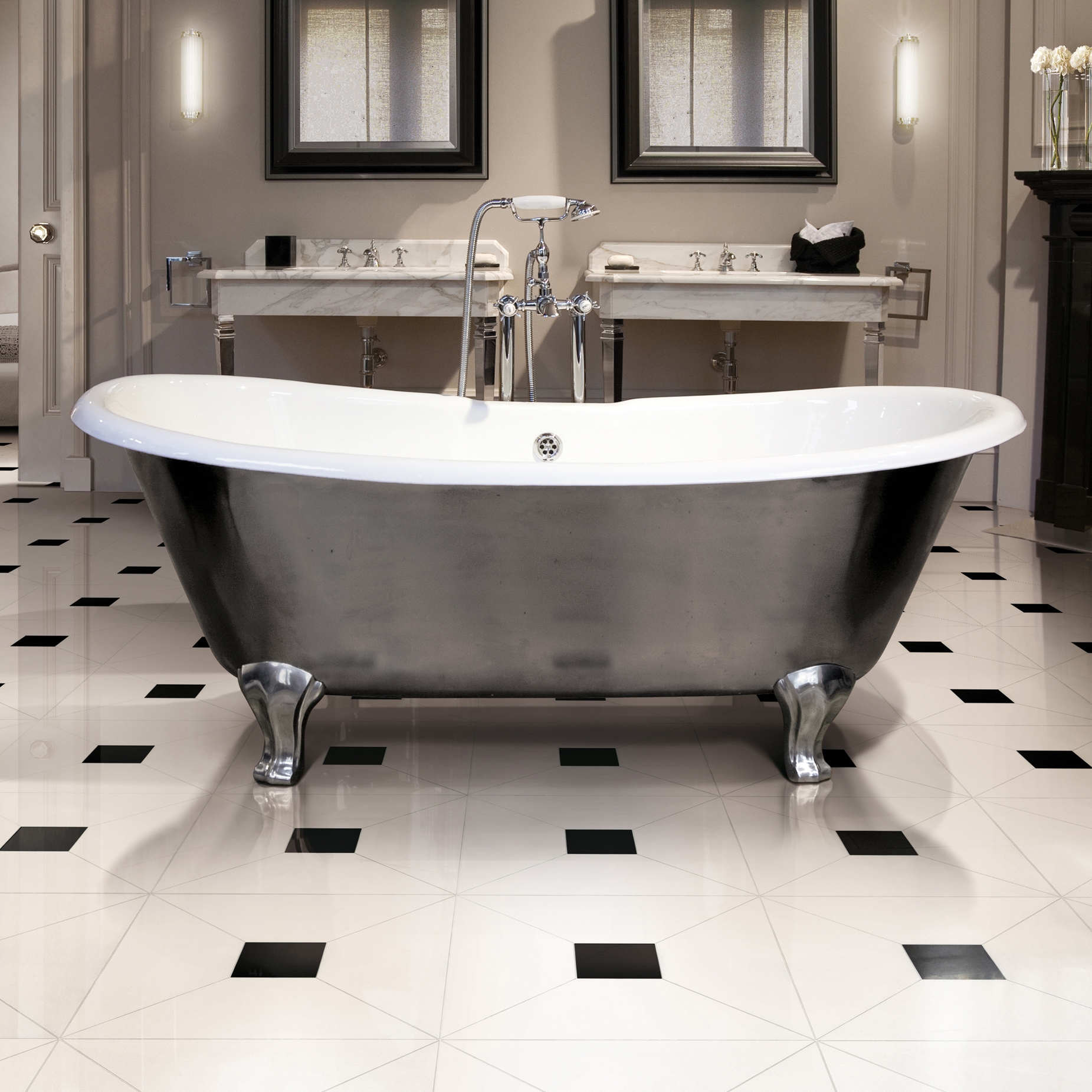 Display product Admiral Lux Bathtub from manufacturer Devon&Devon