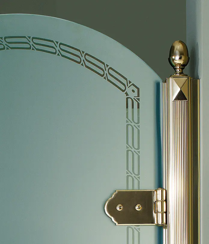 Devon&Devon - Savoy Shower door detail